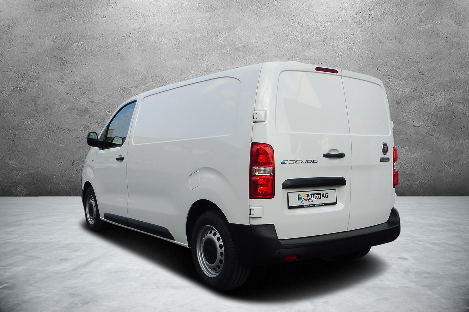 FIAT E-Scudo 50kWh L2 Lounge-image-4