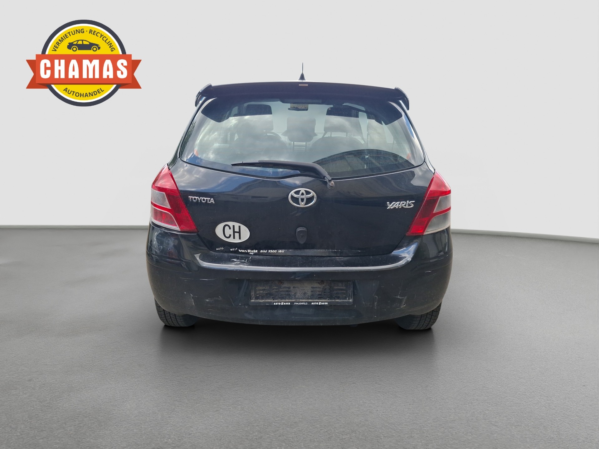 TOYOTA Yaris 1.33 Linea Sol-image-3