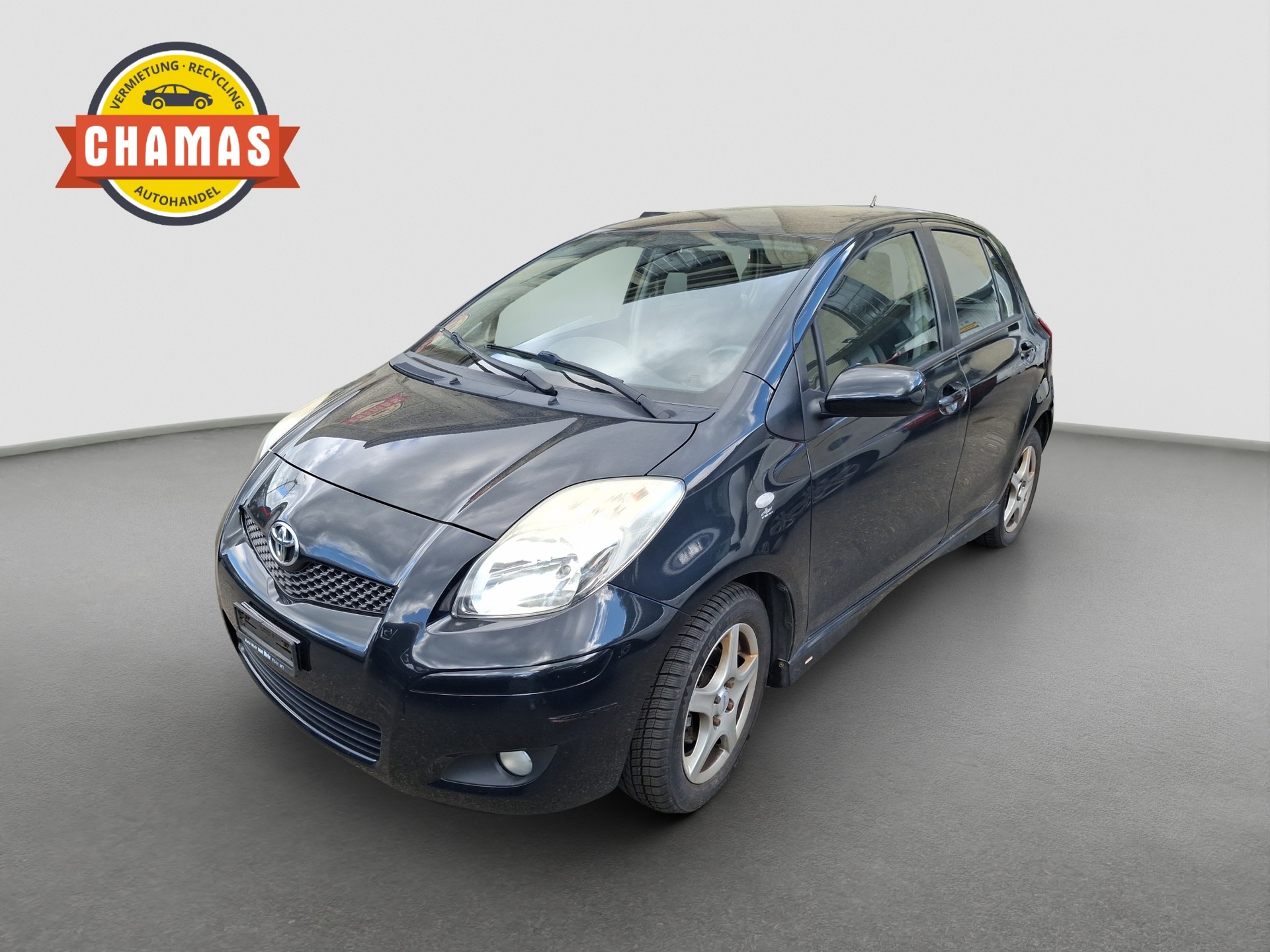 TOYOTA Yaris 1.33 Linea Sol-image-0