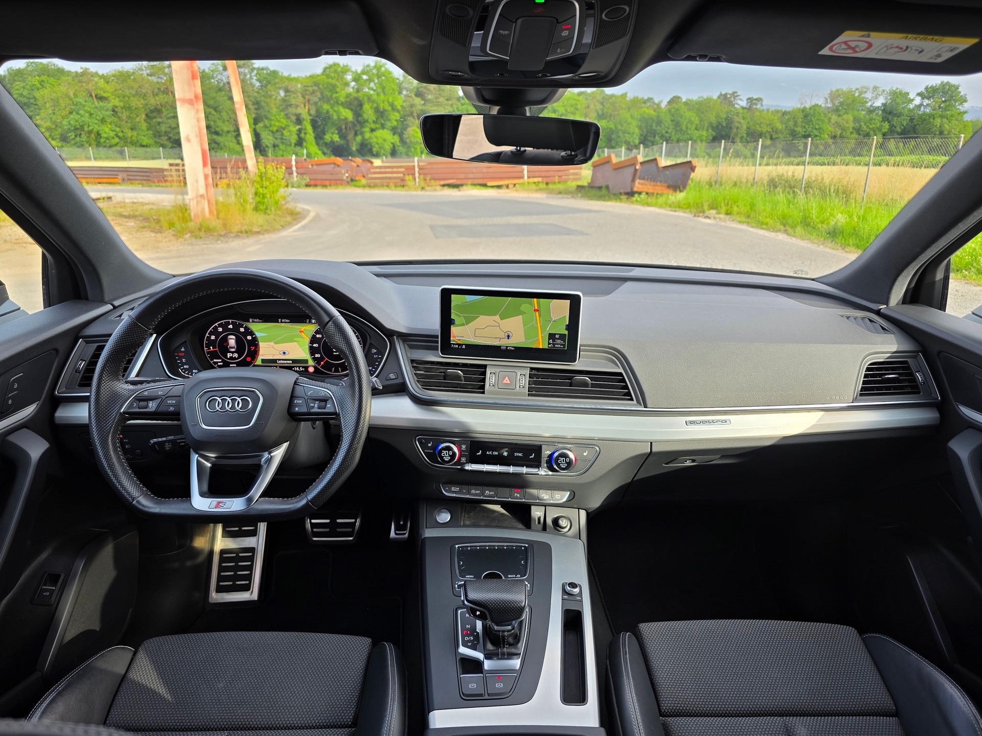 AUDI Q5 2.0 TFSI sport quattro S-tronic / Neu ab Mfk.-image-11