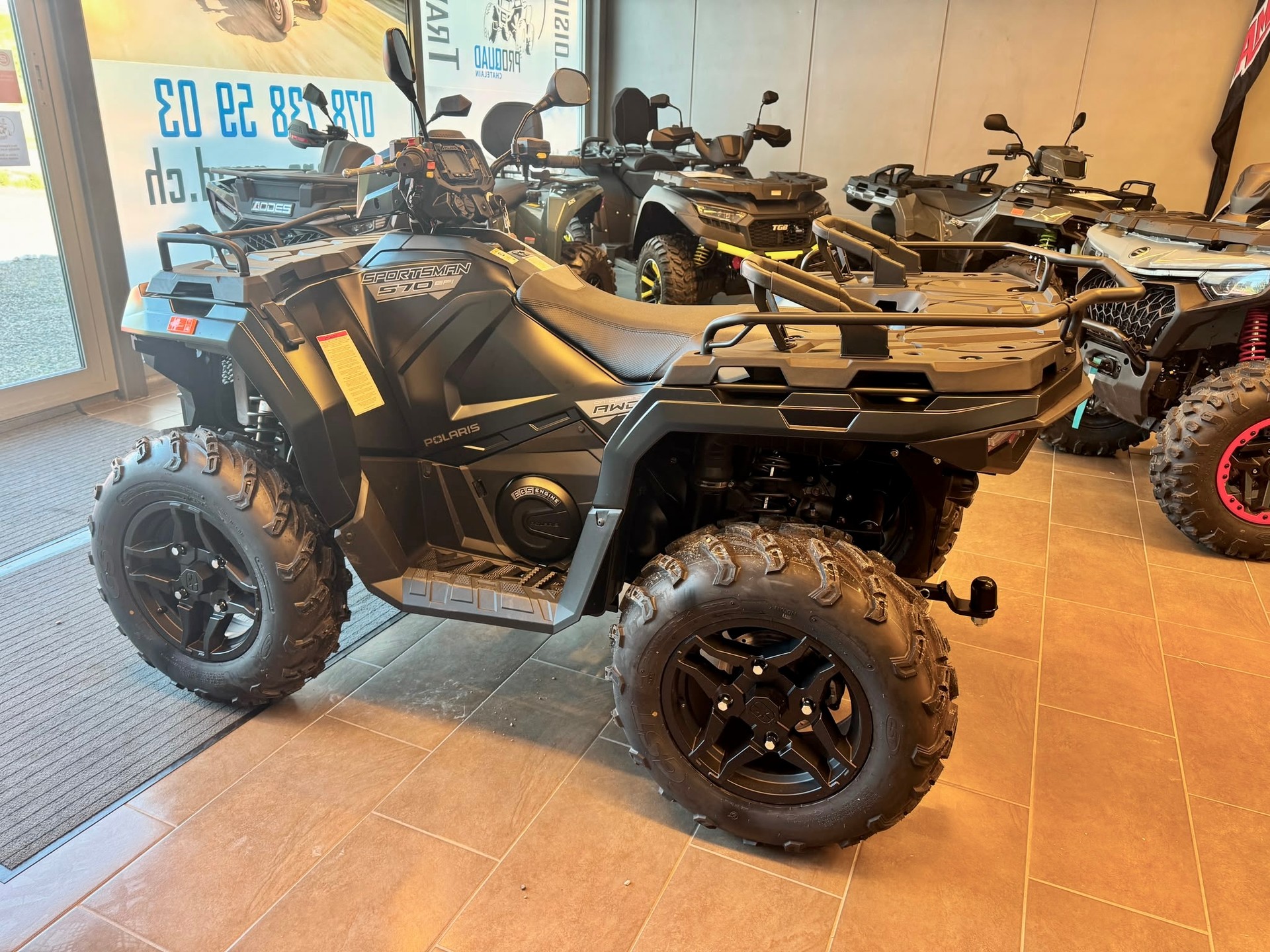 POLARIS Sportsman 570 4x4-image-4