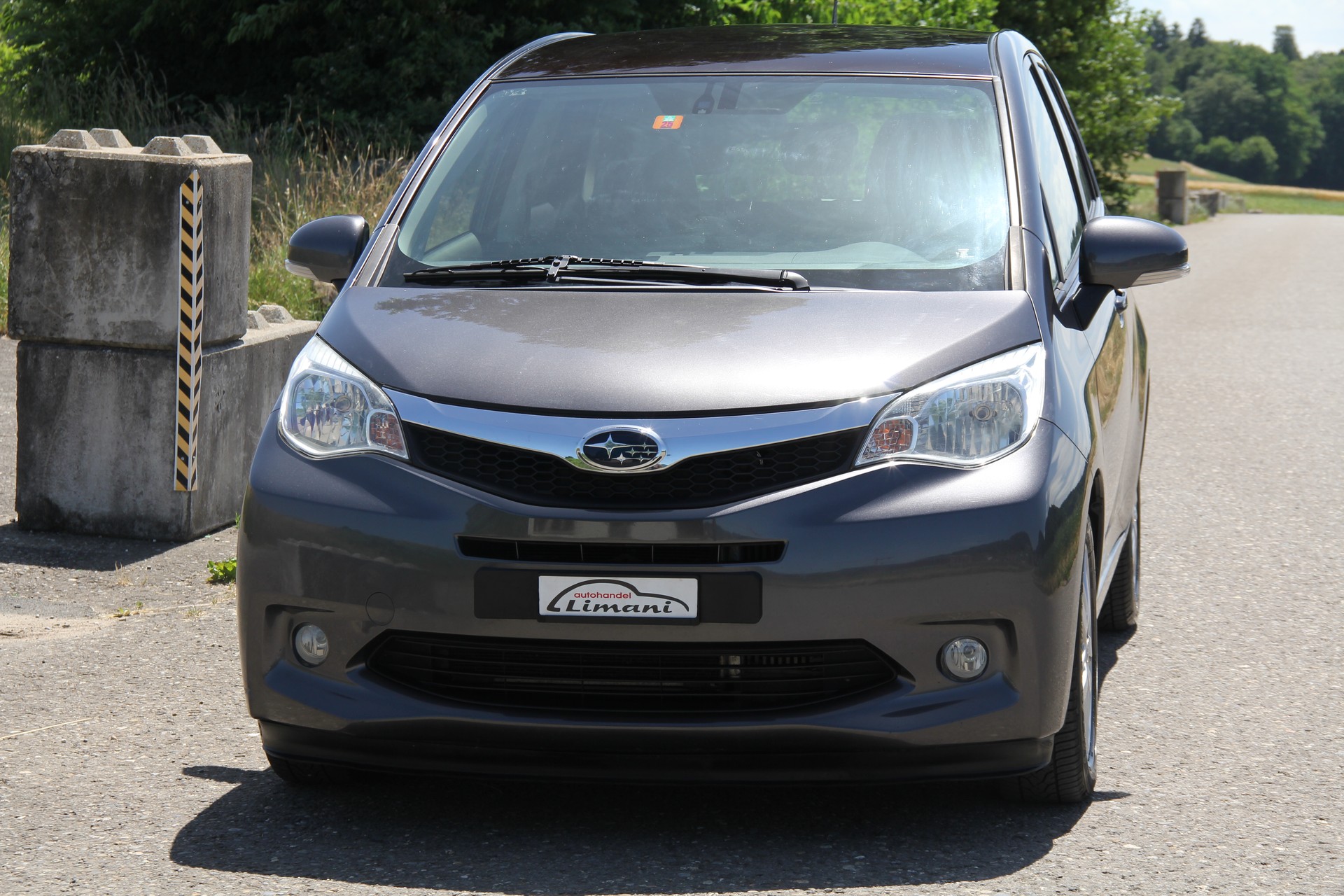 SUBARU Trezia 1.4D Swiss Luxury-image-2