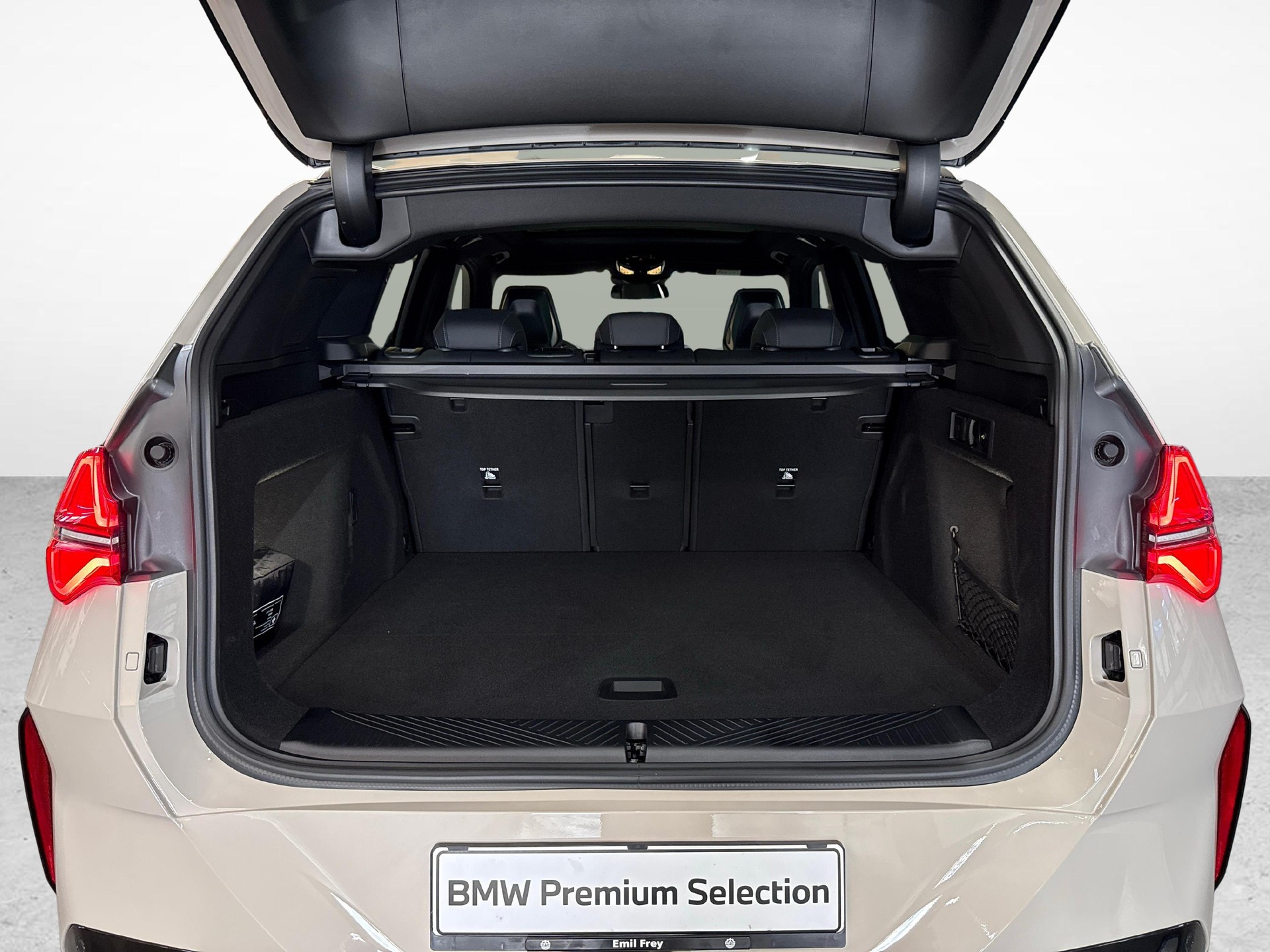 BMW X3 M50 xDrive M50-image-19