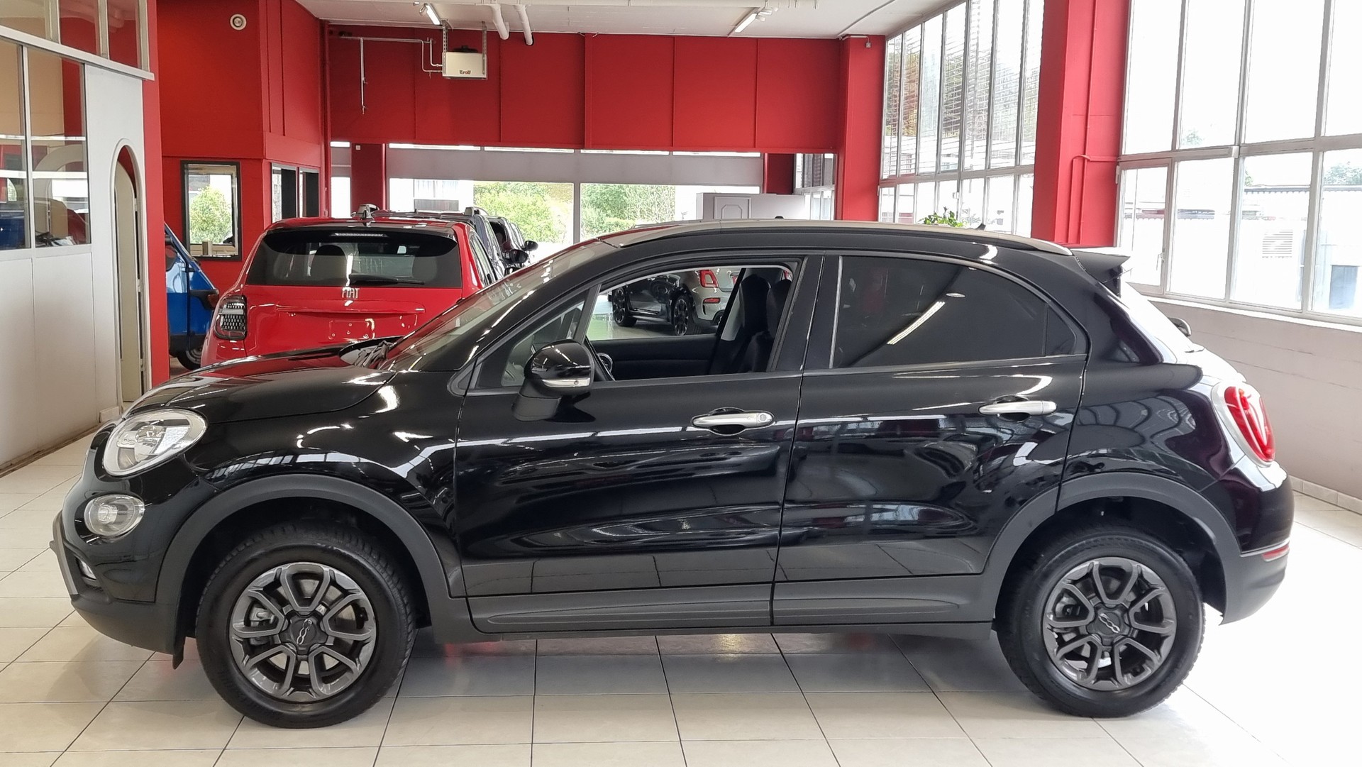 FIAT 500X 1.4 MultiAir Cross Plus 4x4-image-2