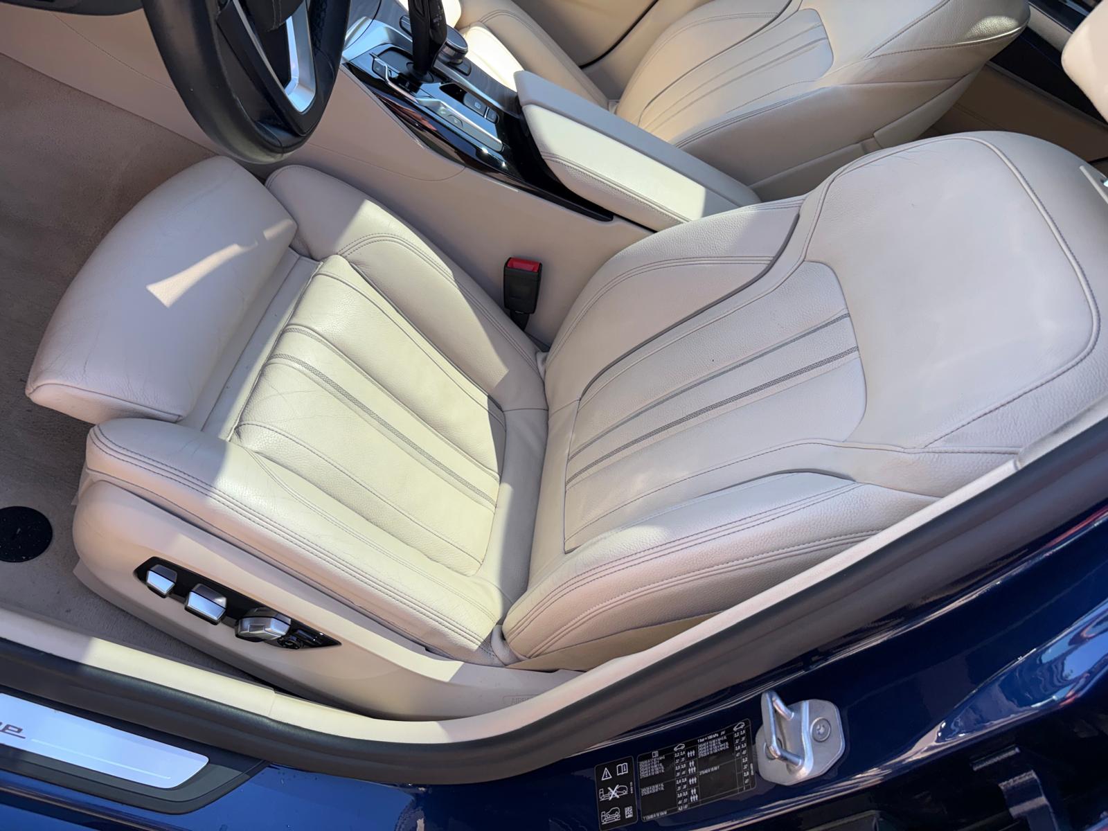 BMW 520d xDrive Touring Luxury Line Steptronic-image-6