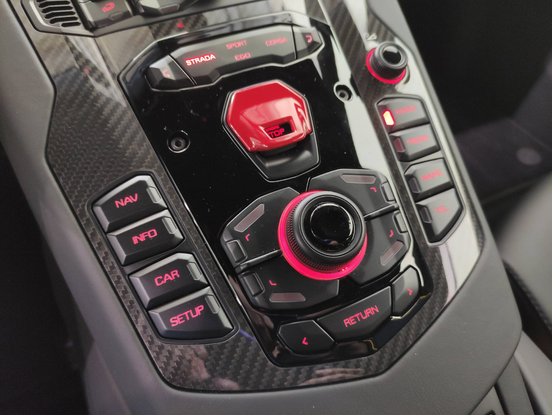 LAMBORGHINI Aventador 6.5 S-image-14