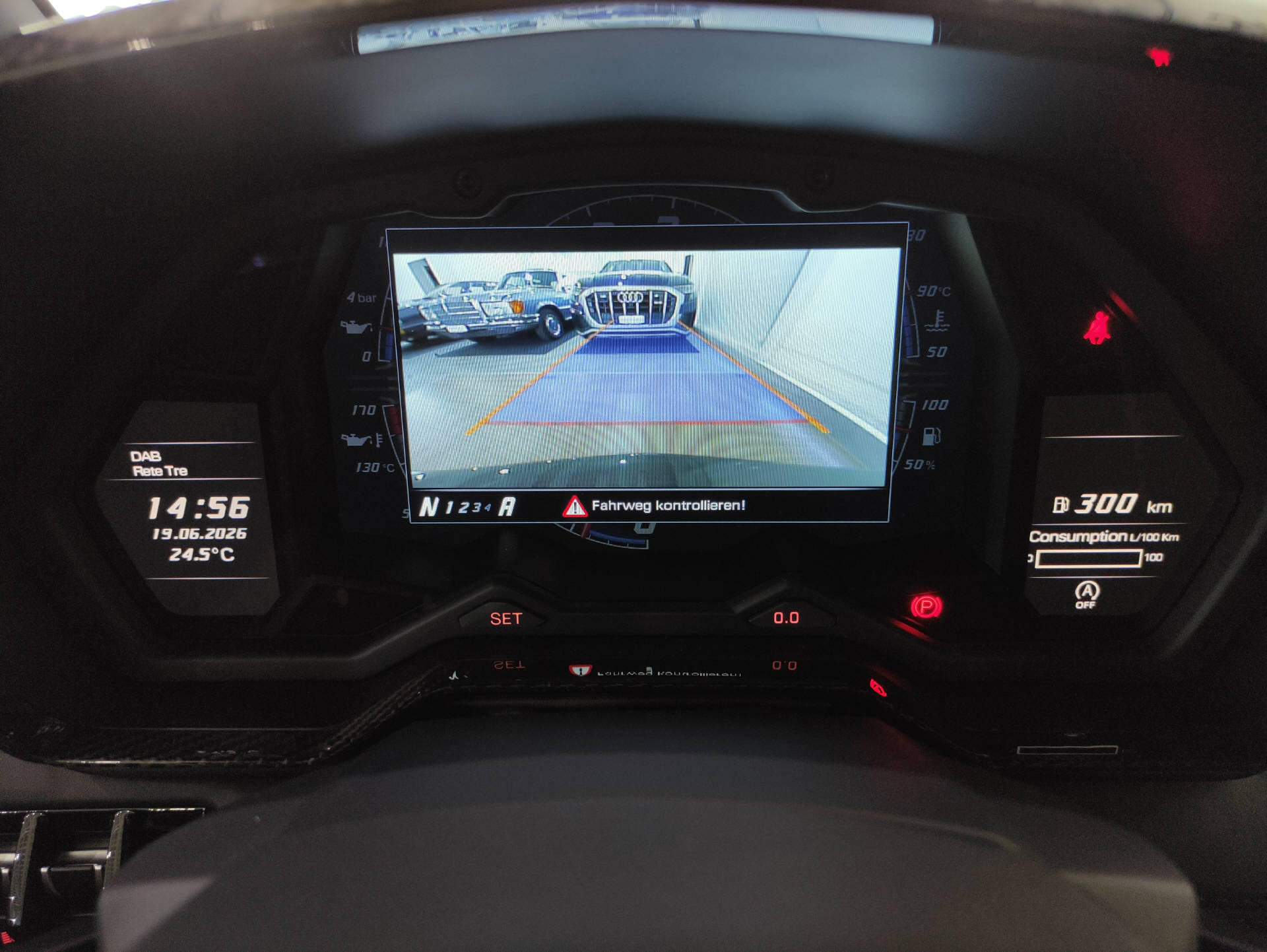 LAMBORGHINI Aventador 6.5 S-image-8