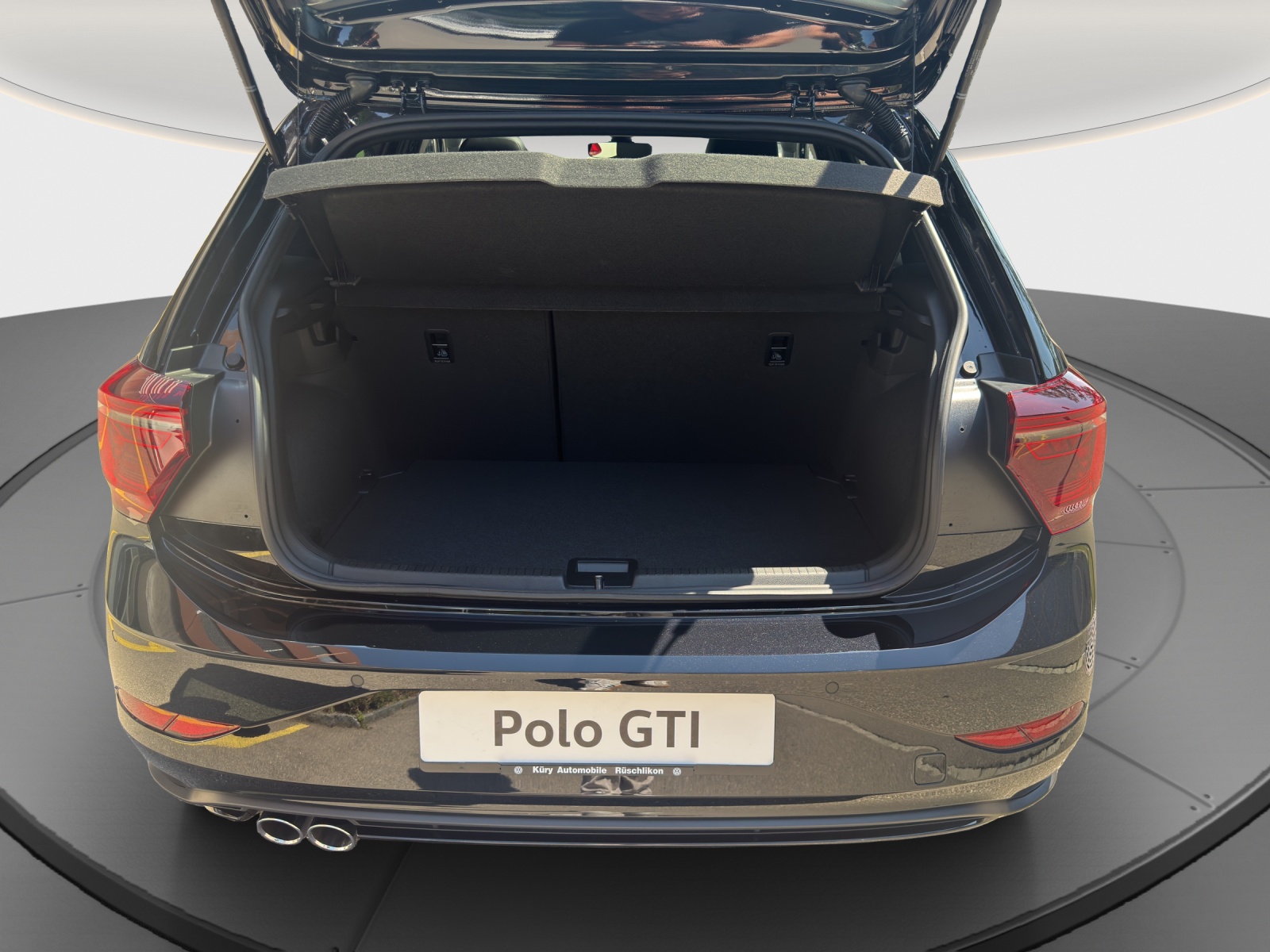 VW Polo 2.0 TSI GTI DSG-image-12