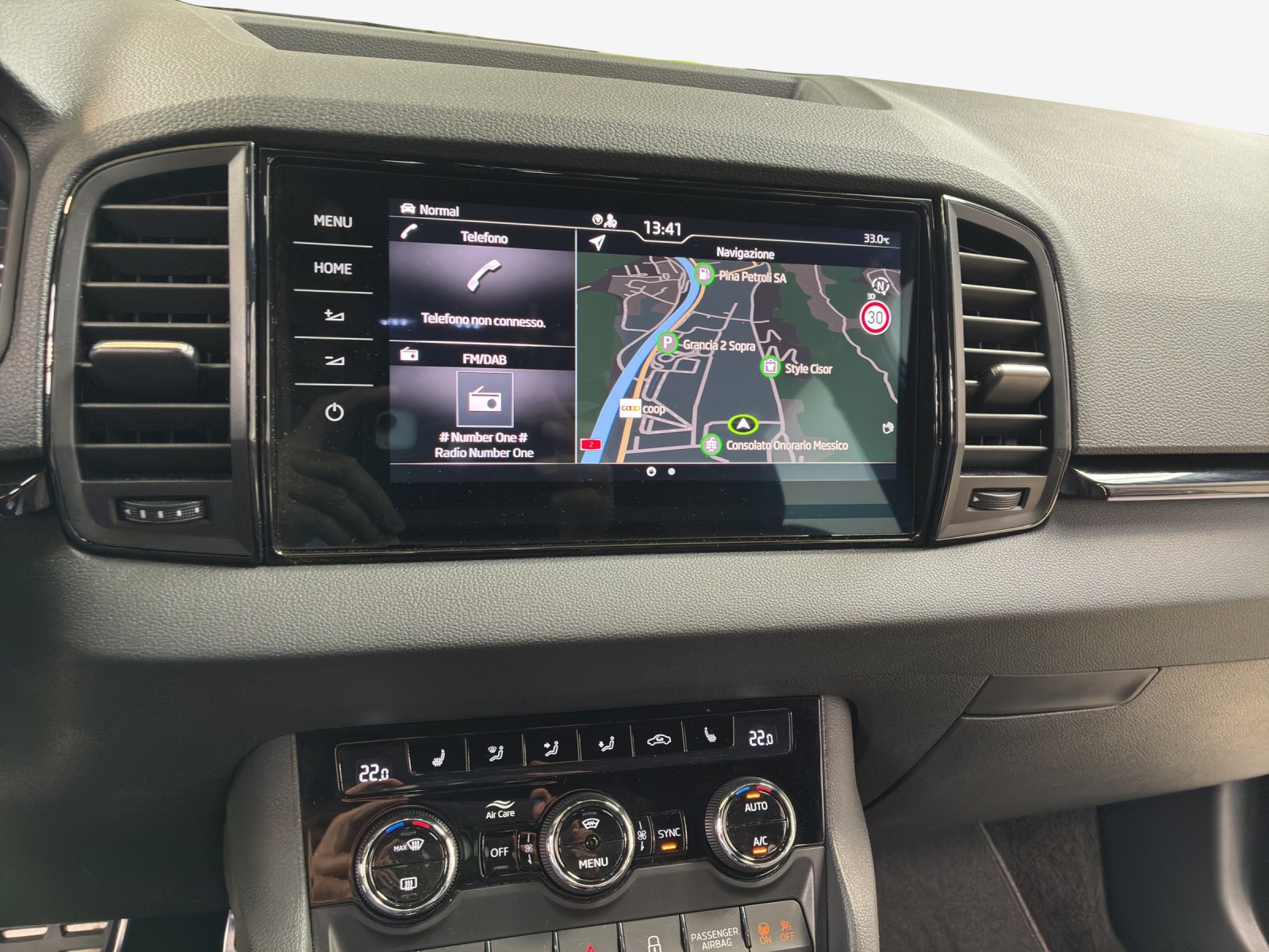 SKODA Karoq 2.0 TSI SportLine 4x4 DSG-image-9