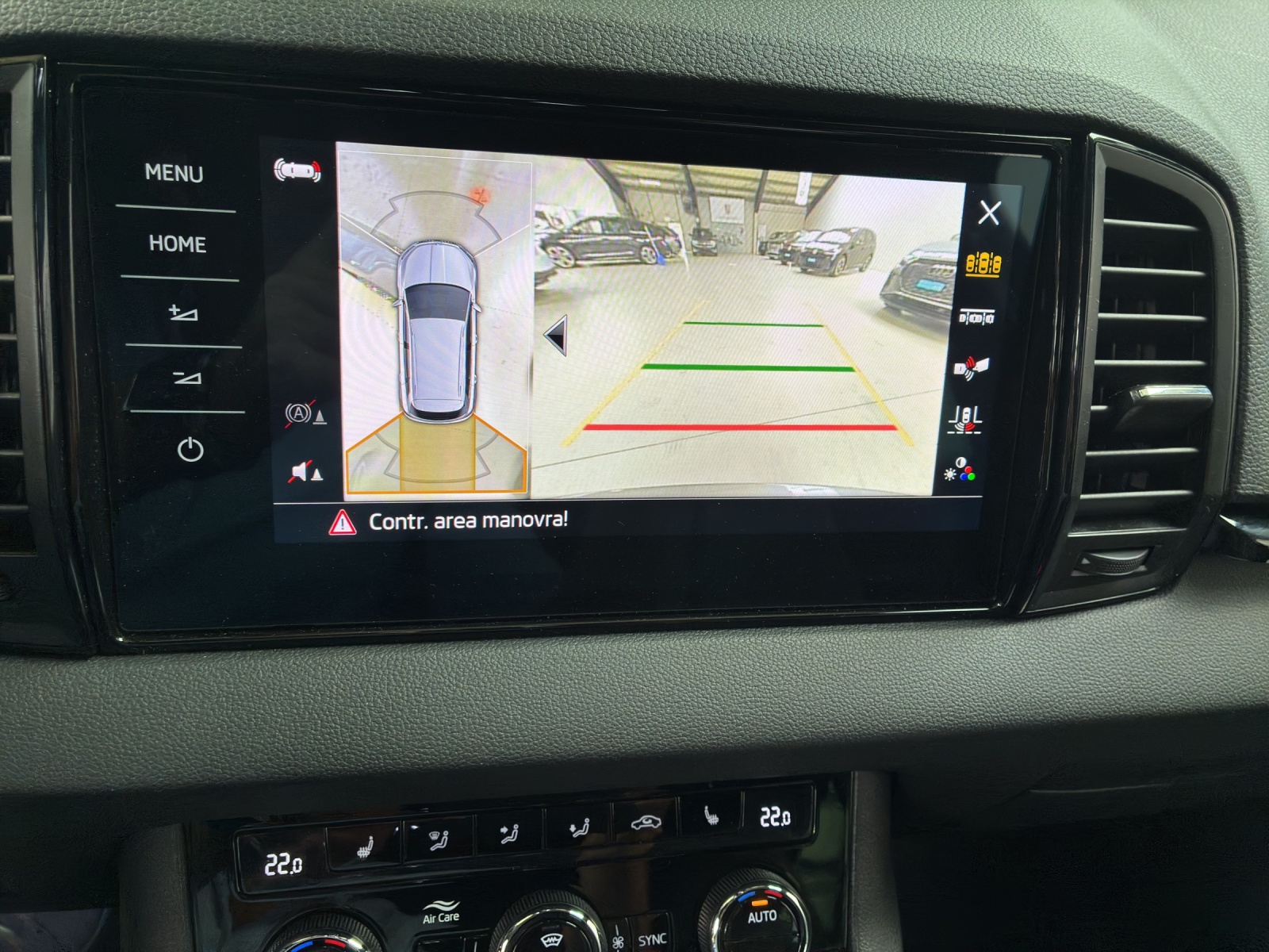 SKODA Karoq 2.0 TSI SportLine 4x4 DSG-image-13