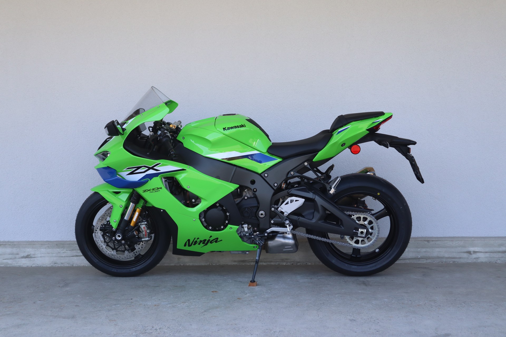KAWASAKI Ninja ZX-10R-showroom-element-3