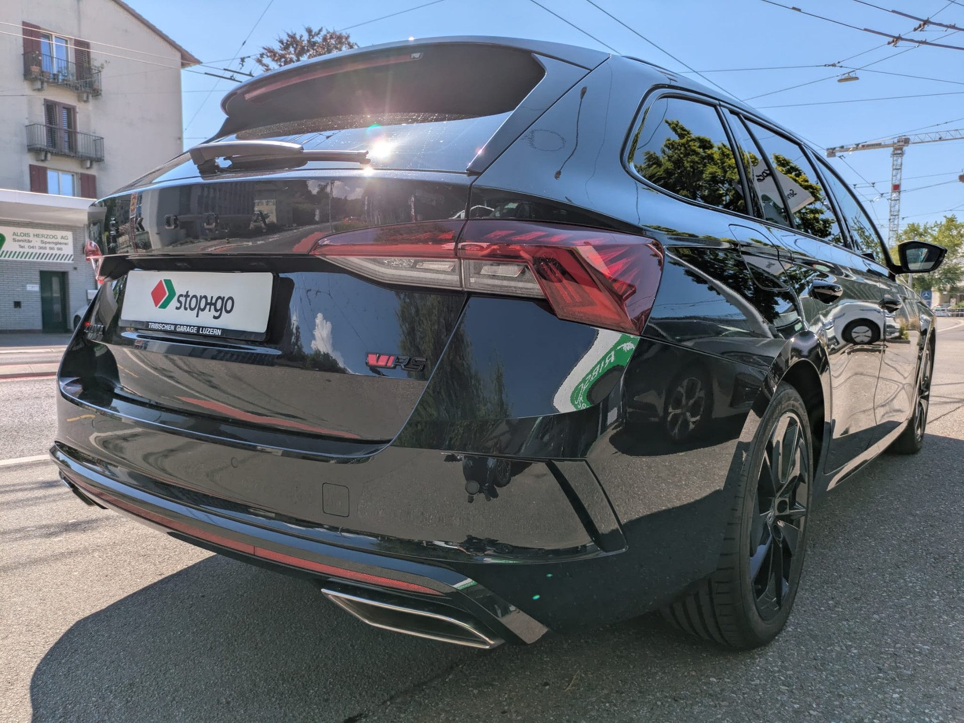 SKODA Octavia Combi 2.0 TSI DSG RS-image-5