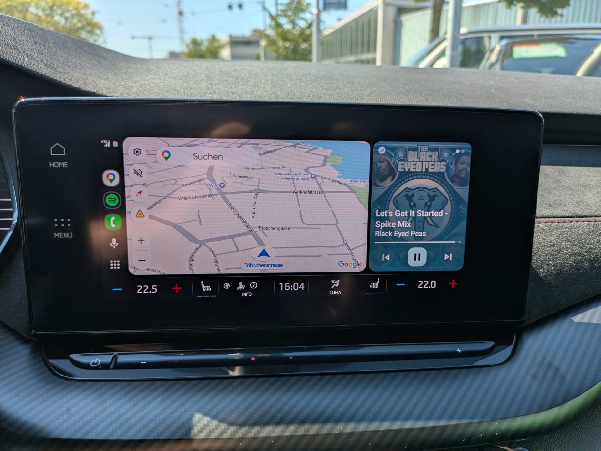 SKODA Octavia Combi 2.0 TSI DSG RS-image-18