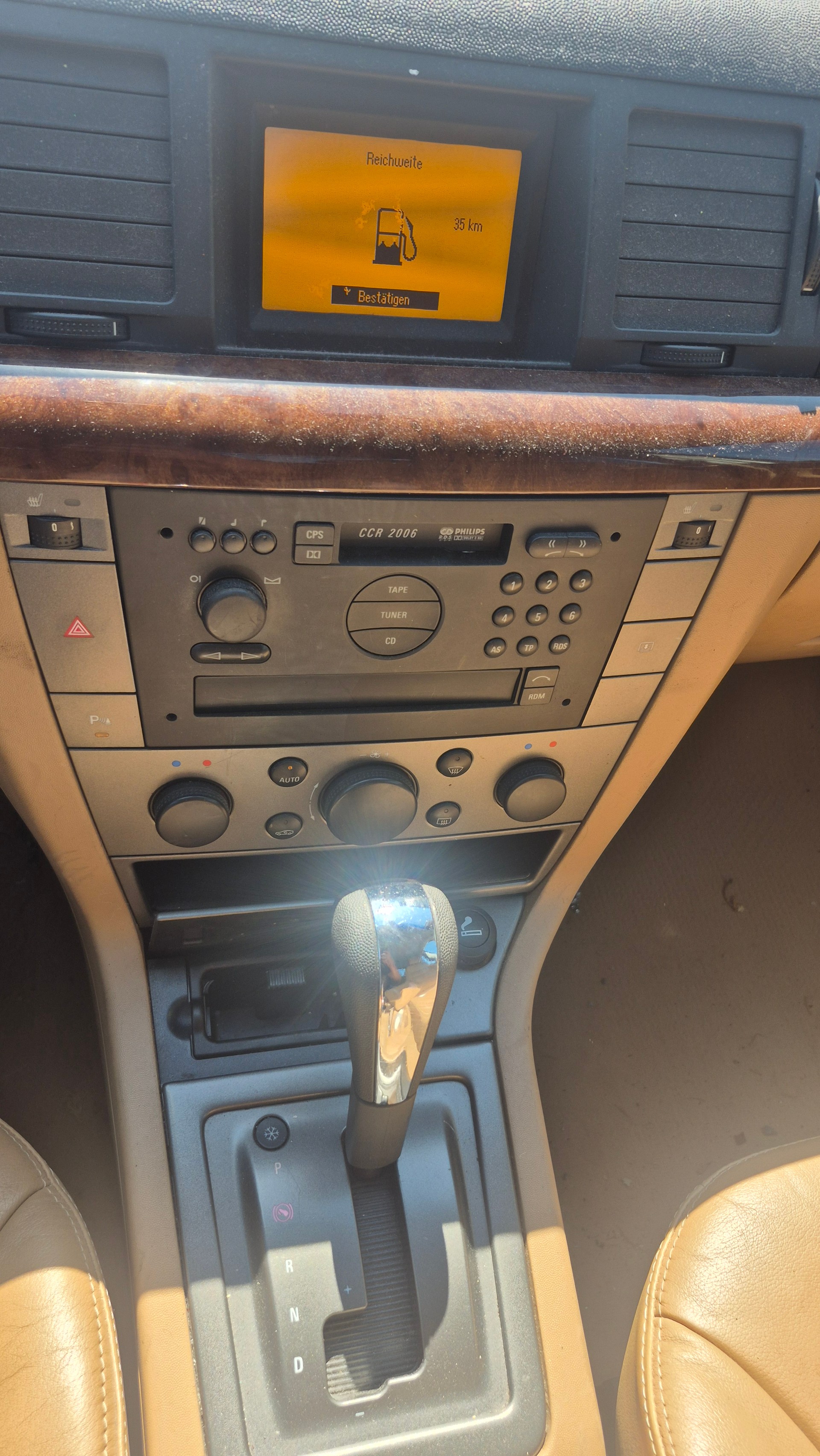 OPEL Vectra 2.2 Comfort-image-10