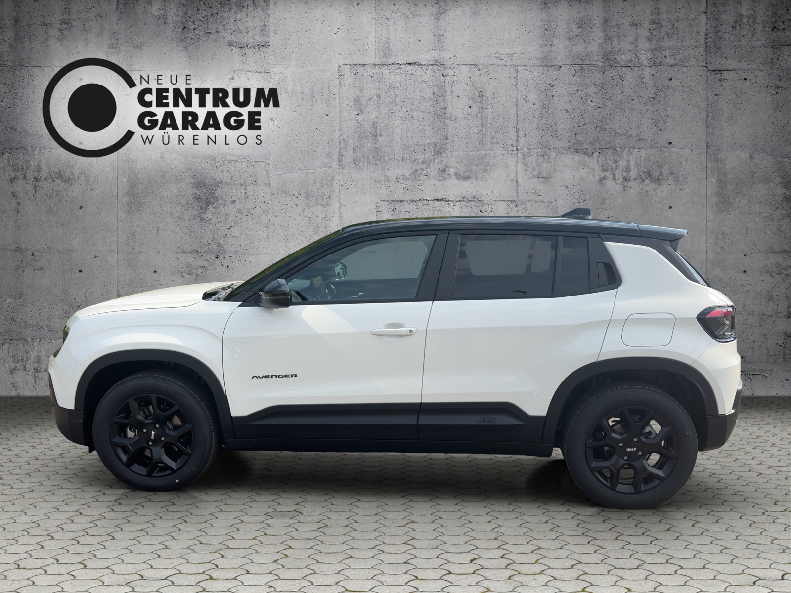 JEEP Avenger 1.2 Turbo MHEV Black Edition-image-6