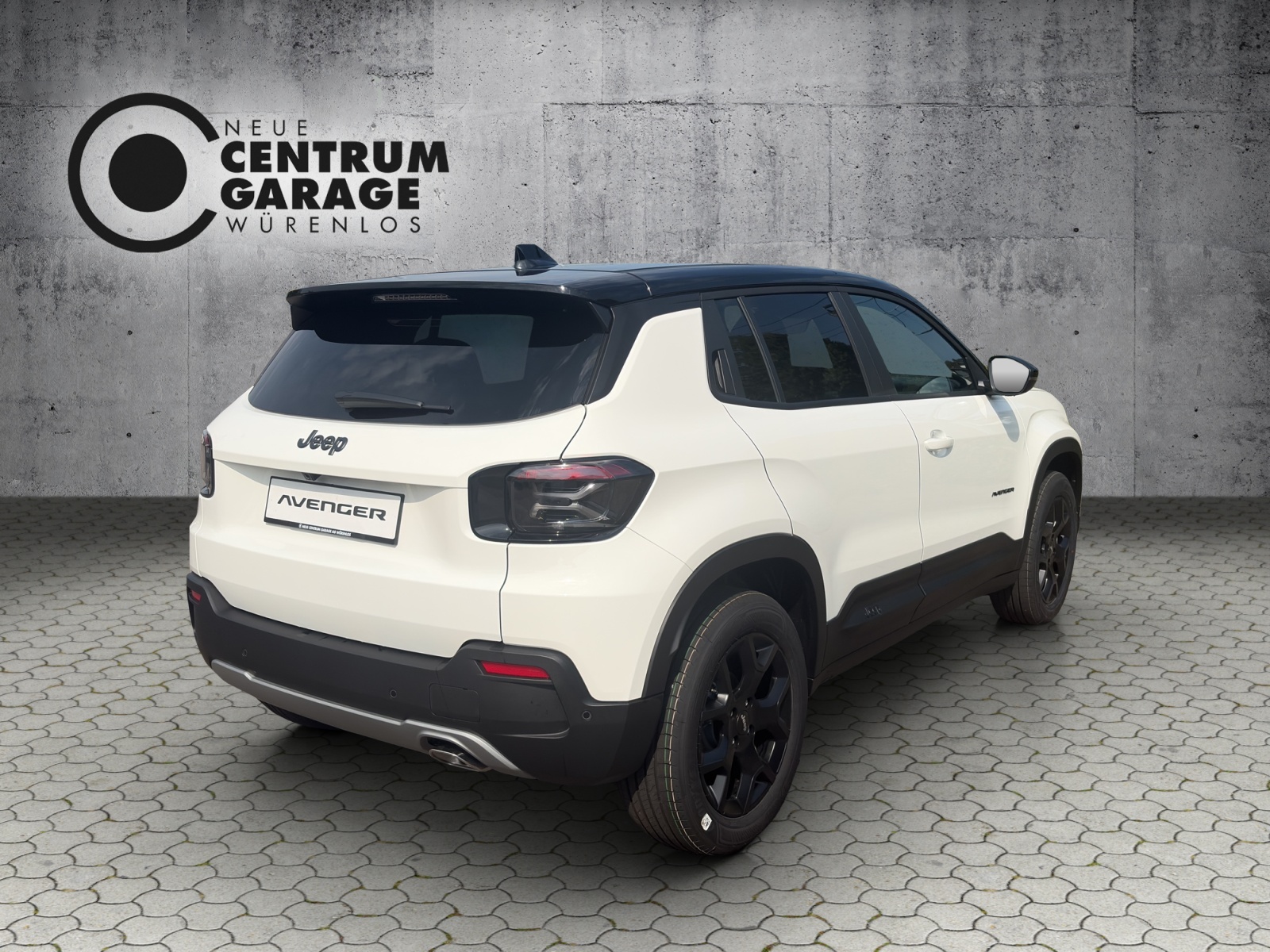 JEEP Avenger 1.2 Turbo MHEV Black Edition-image-3