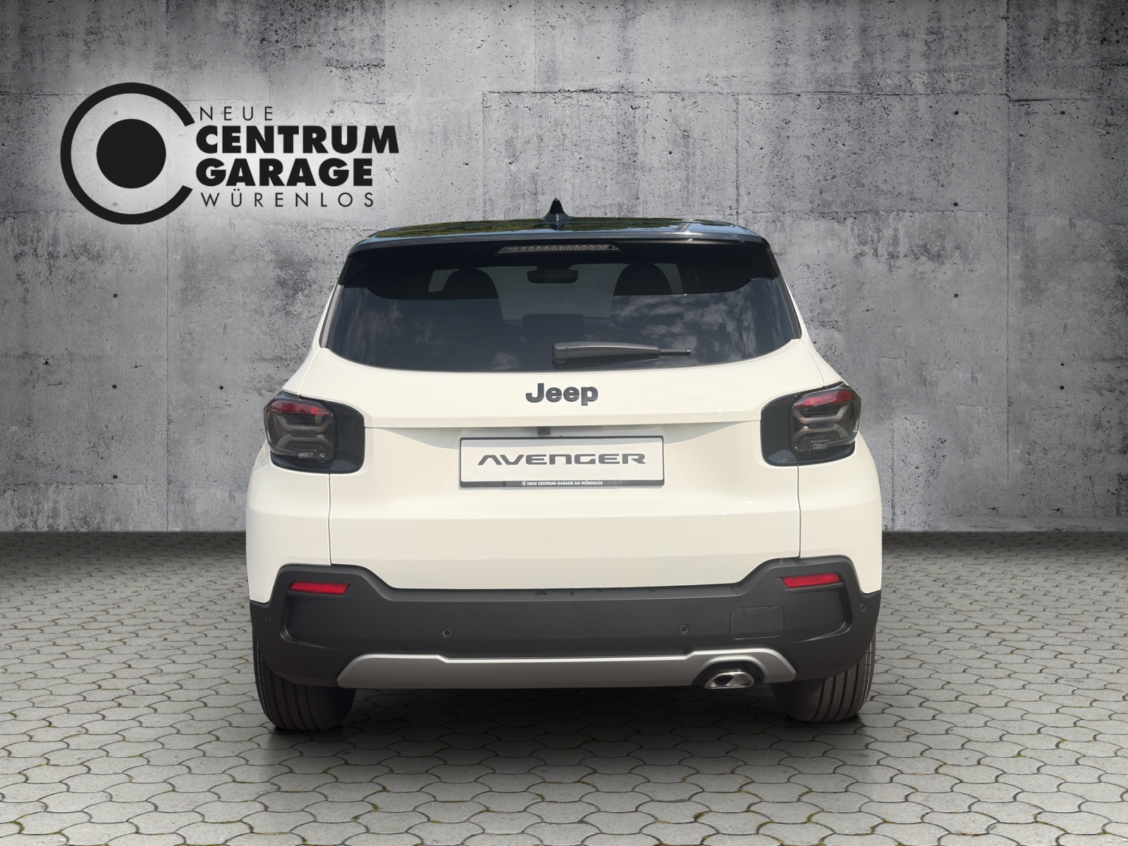 JEEP Avenger 1.2 Turbo MHEV Black Edition-image-4