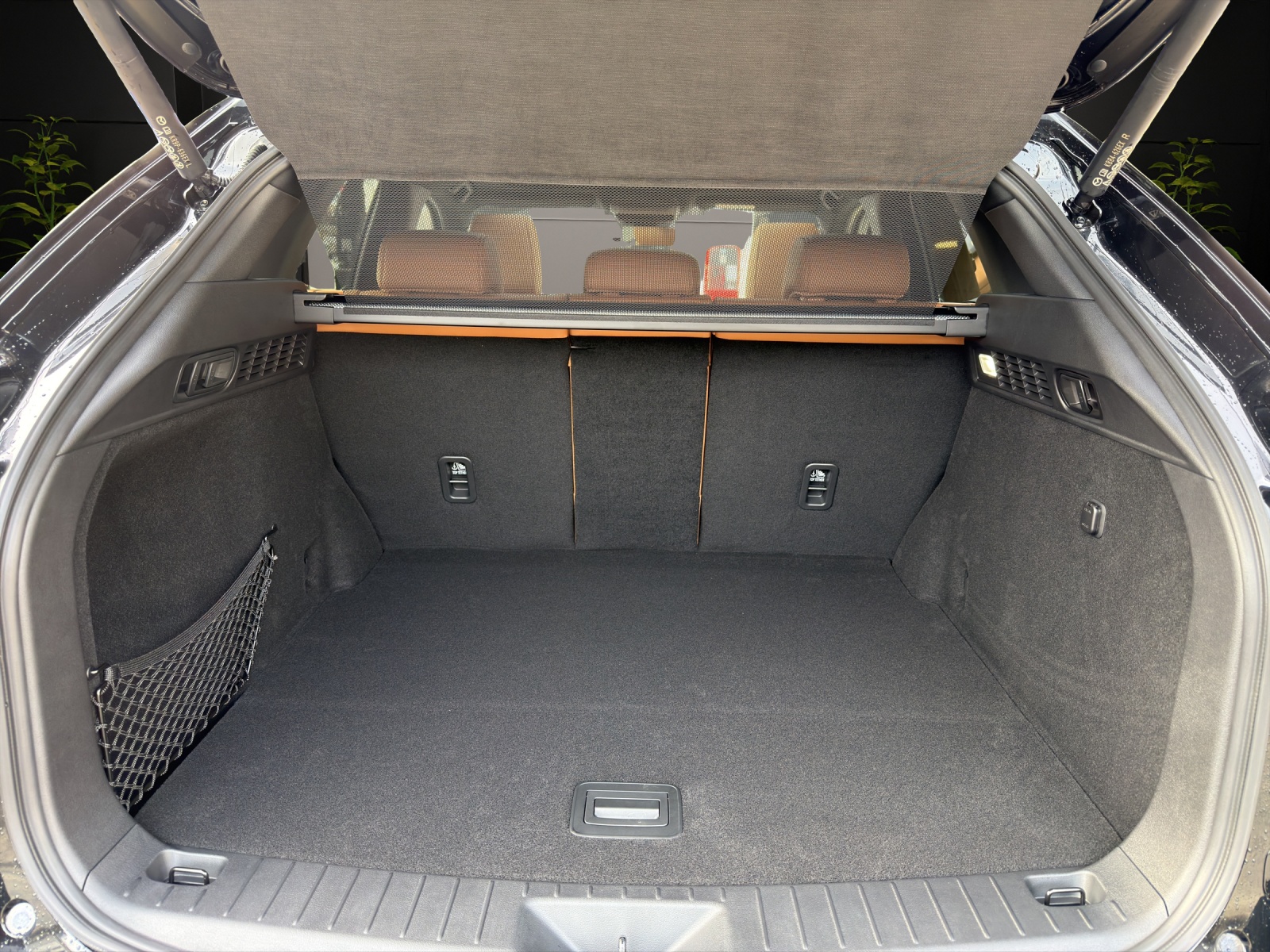 MAZDA CX-60 3.3L e-Skyactiv D 254 MHEV AWD Homura Plus-image-14