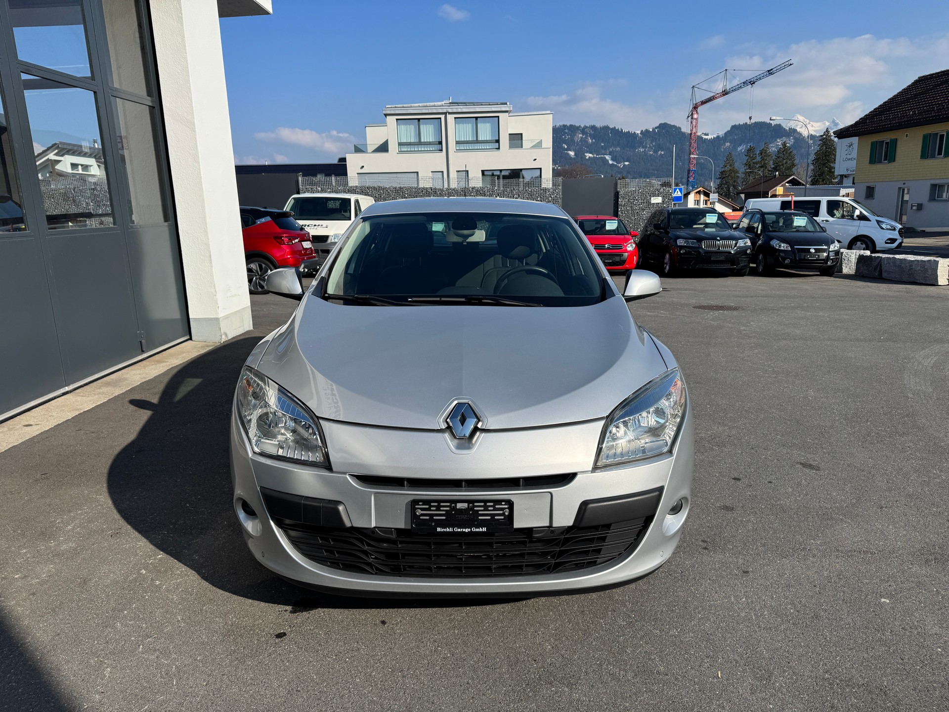 RENAULT Mégane 2.0 16V Dynamique CVT-image-1