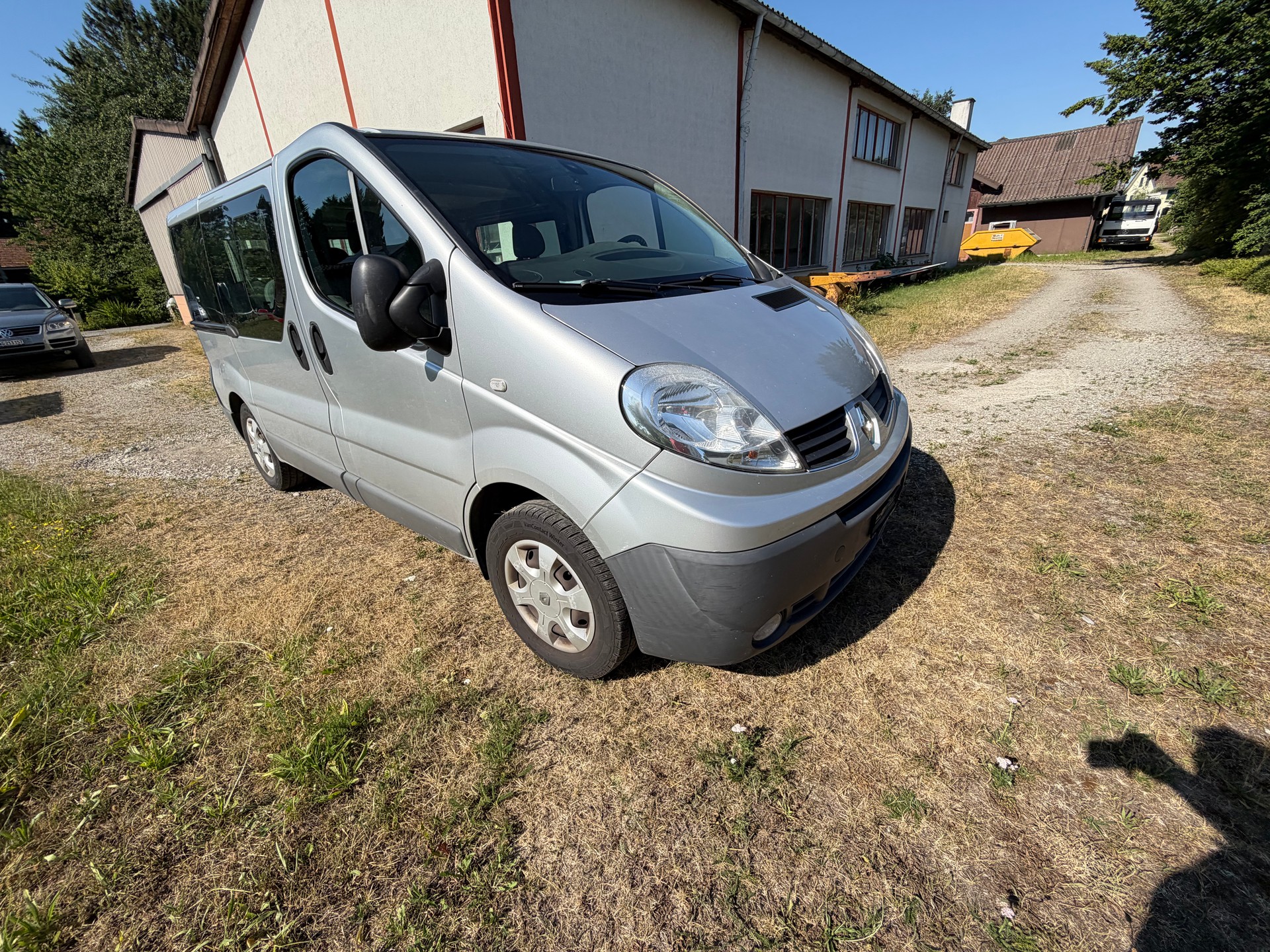 RENAULT Trafic 2.0dCi Eco Passenger Authentique-image-3