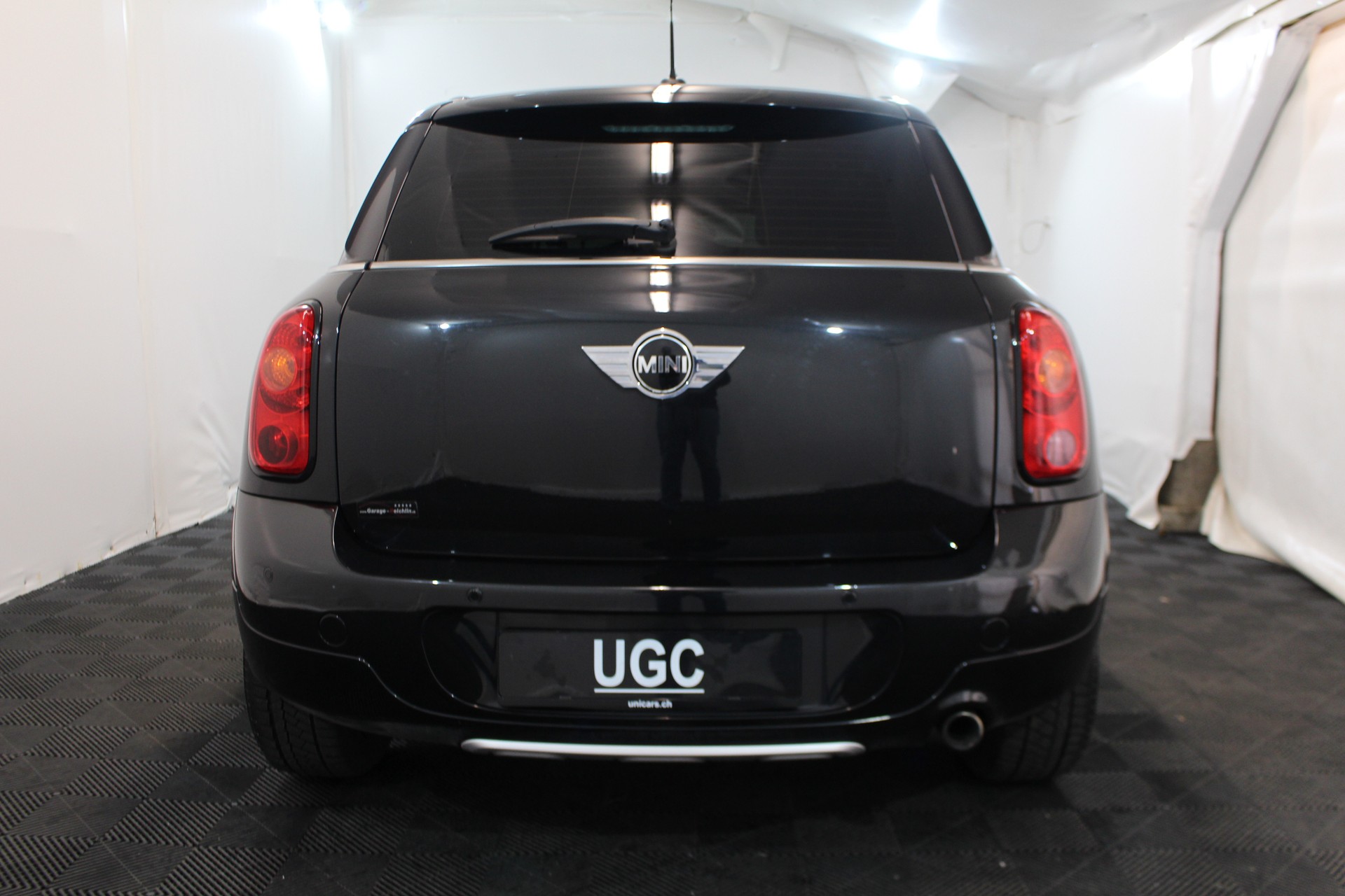 MINI Countryman R60 1.6i Cooper ALL4-image-4