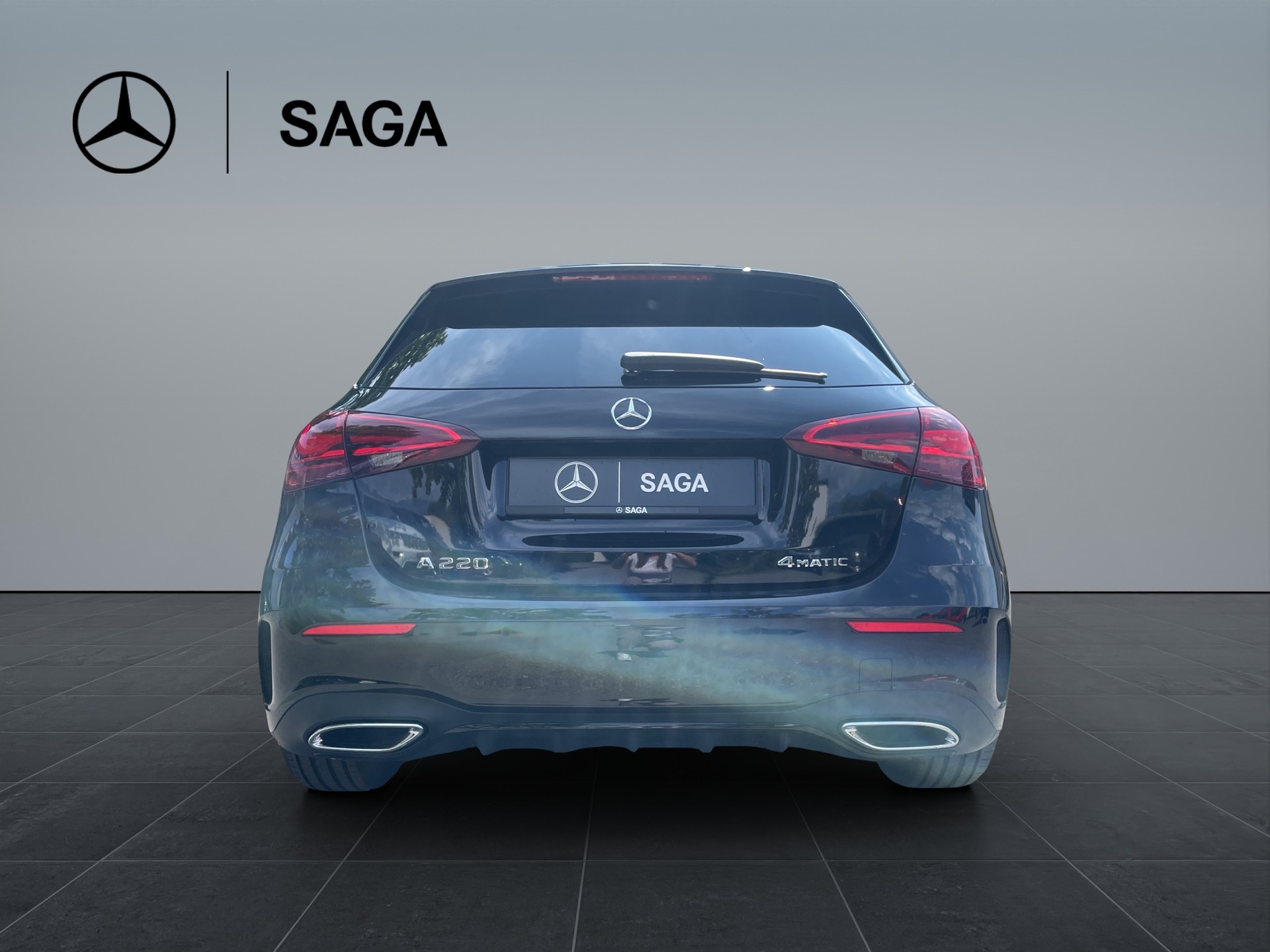 MERCEDES-BENZ A 220 4Matic 8G-DCT-image-4