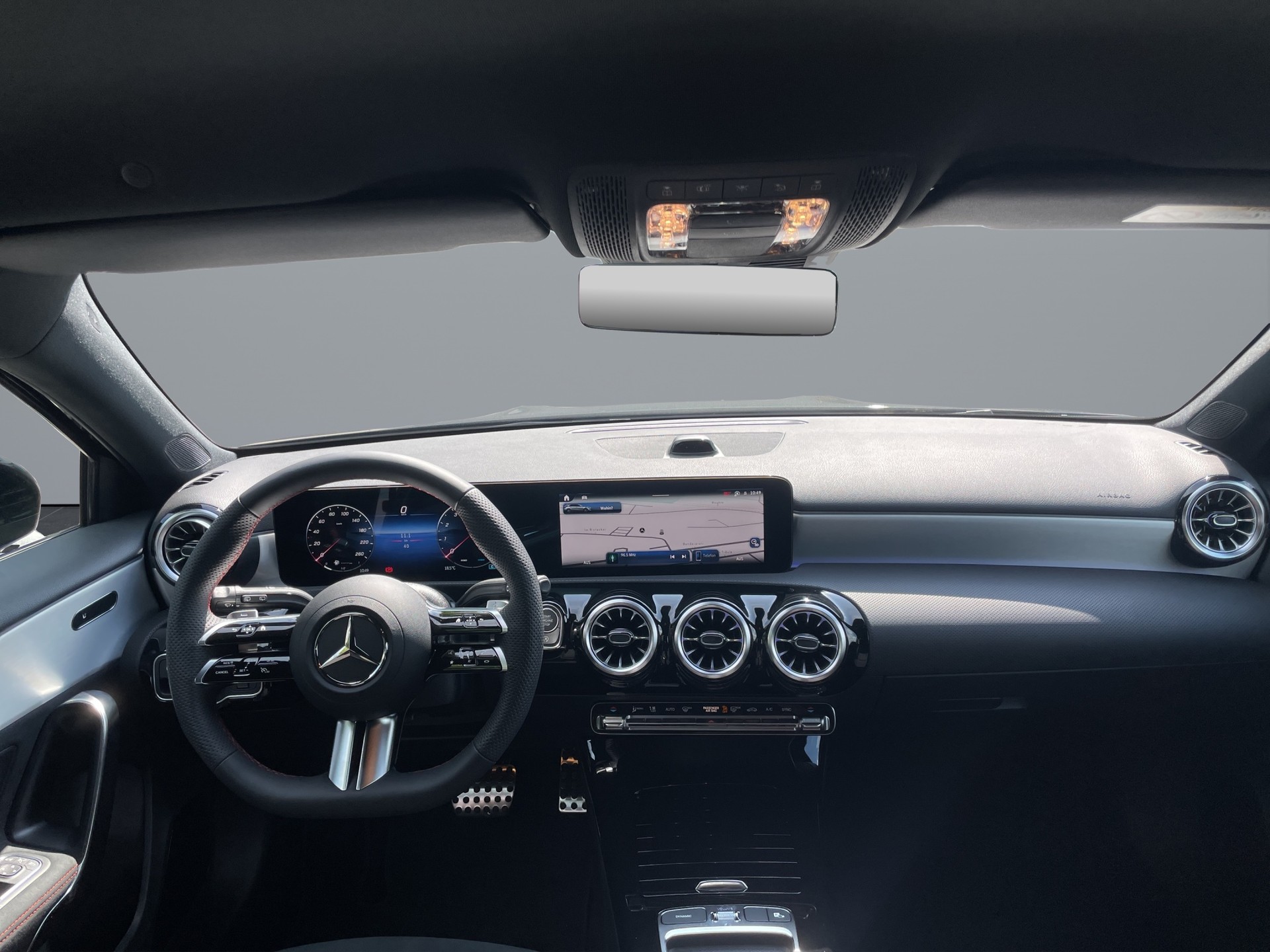 MERCEDES-BENZ A 220 4Matic 8G-DCT-image-8