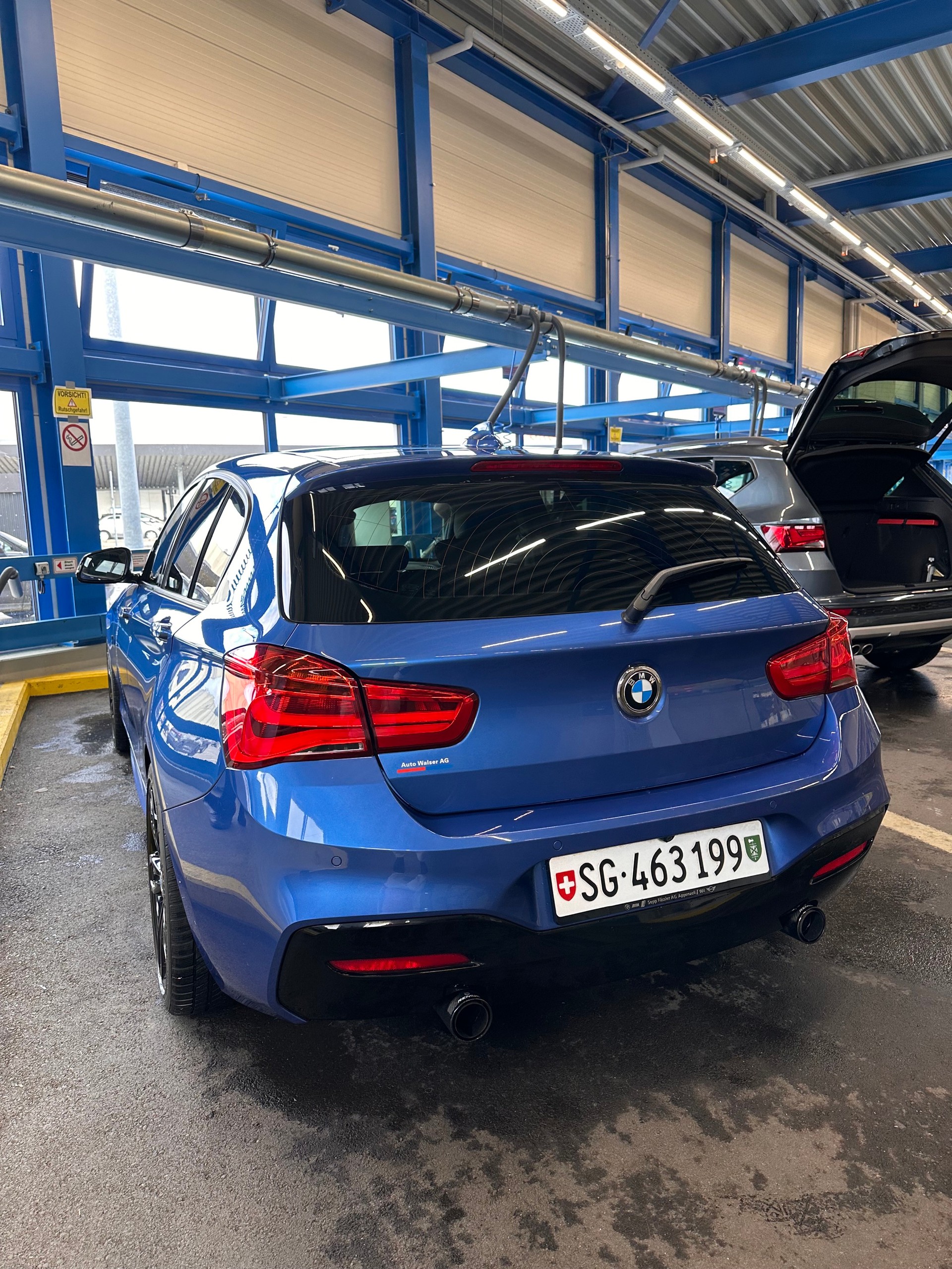 BMW M135i xDrive-image-1