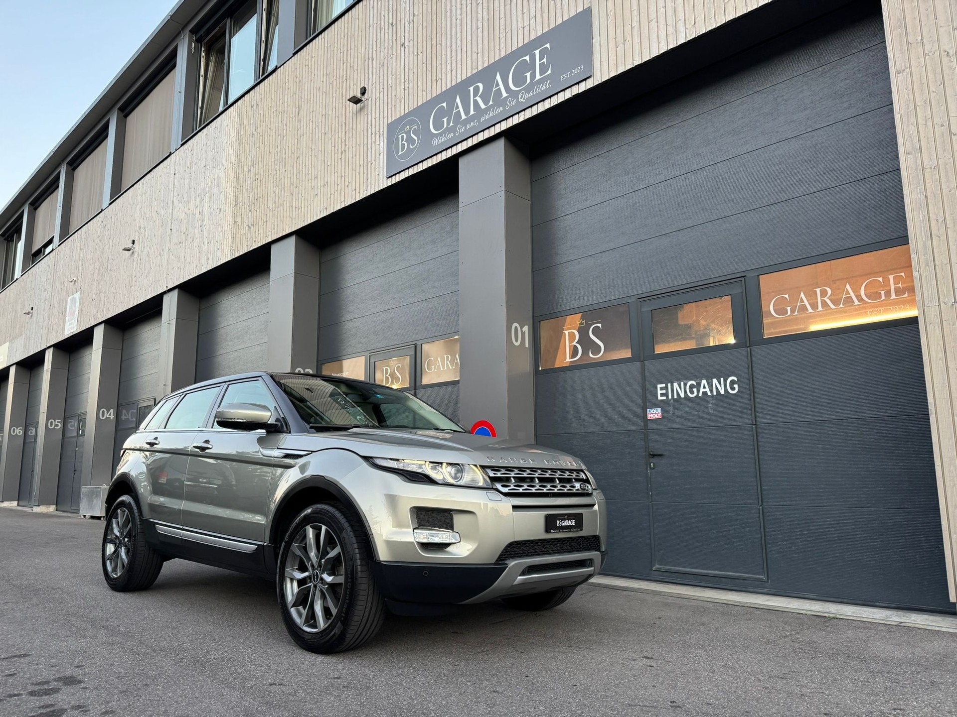 LAND ROVER Range Rover Evoque 2.0 Si4 Prestige AT6-image-0