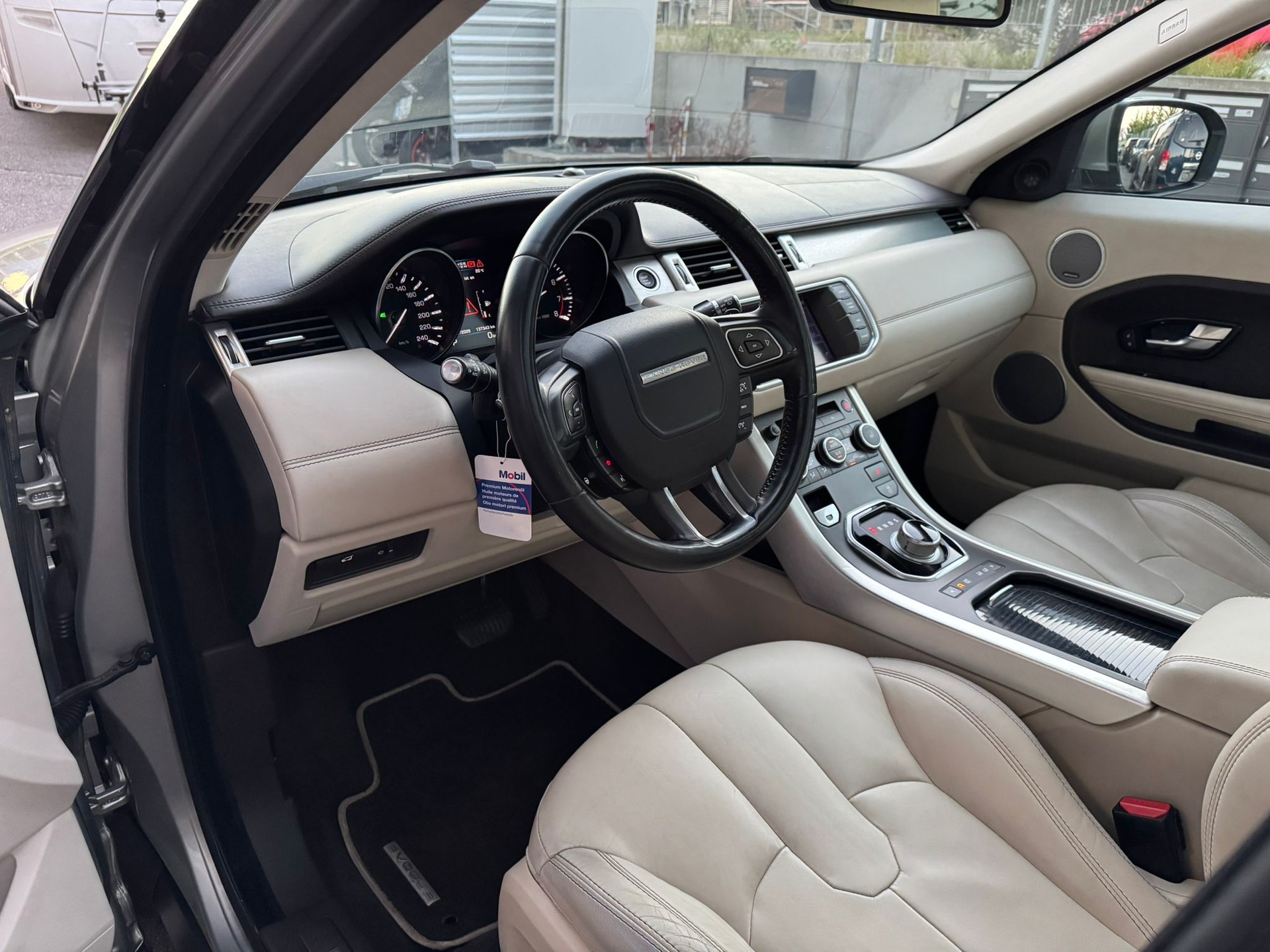 LAND ROVER Range Rover Evoque 2.0 Si4 Prestige AT6-image-7