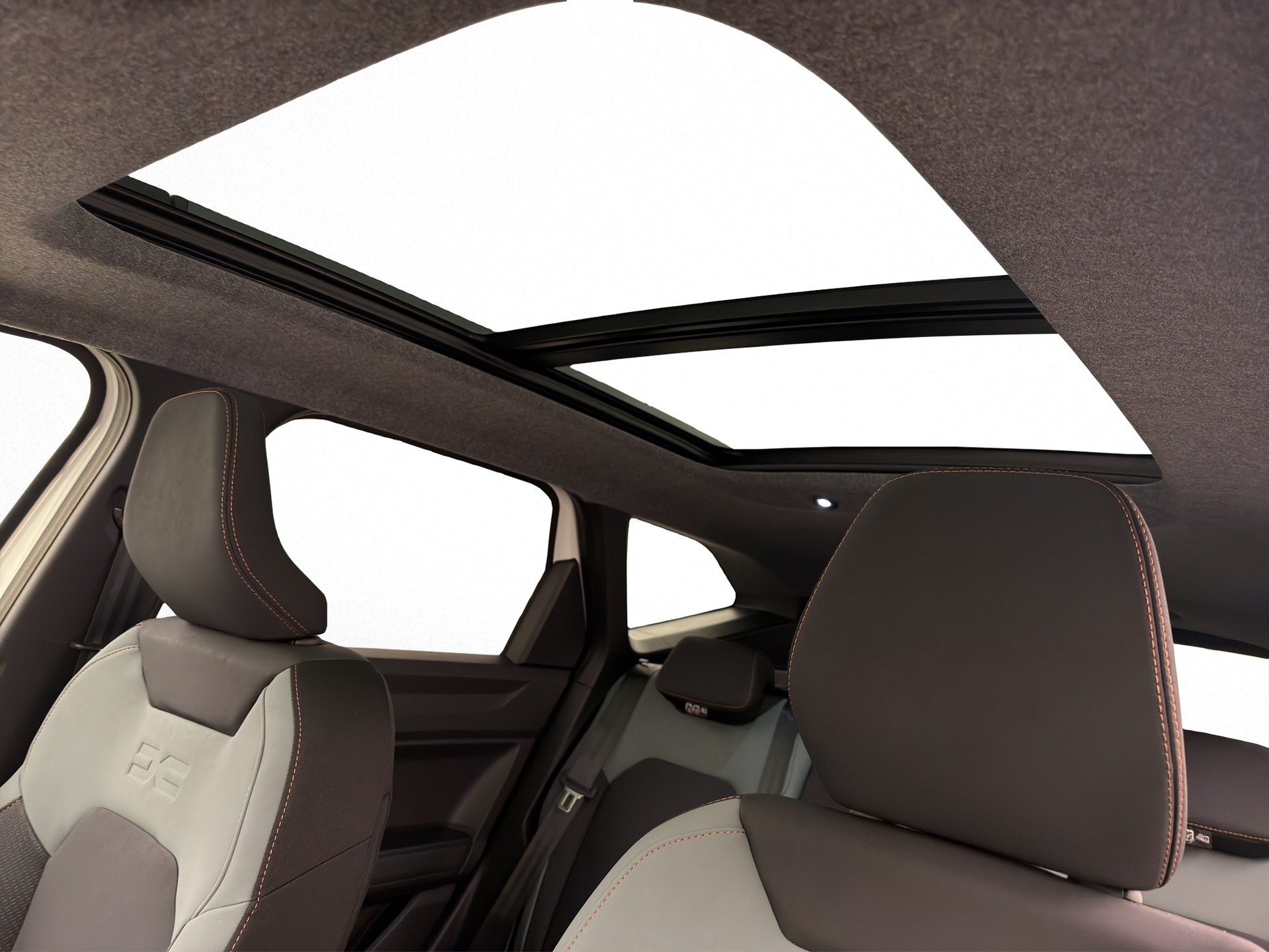 DACIA Bigster 1.8 Hybrid Extreme-image-14