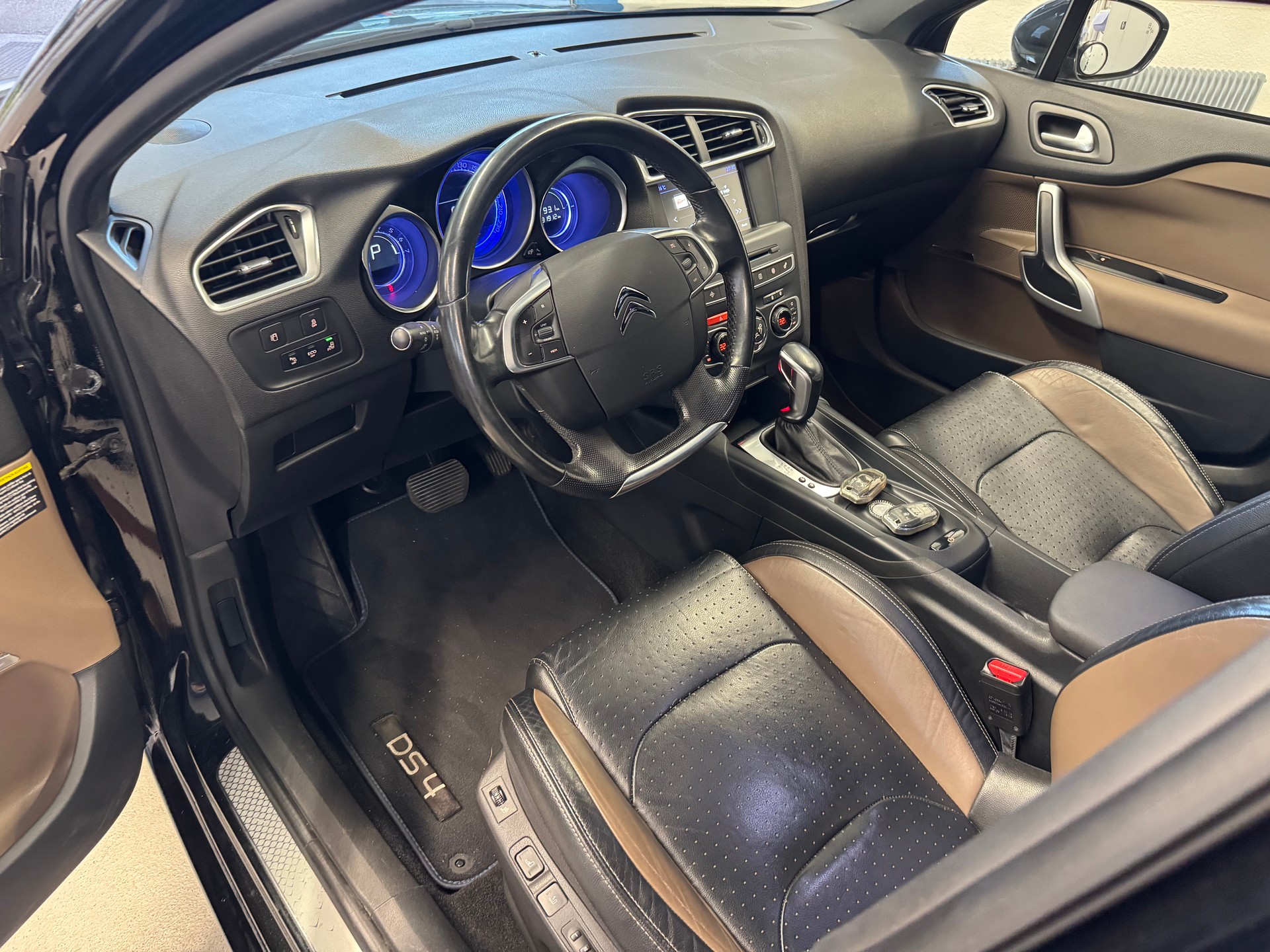 DS AUTOMOBILES DS 4 1.6 THP Sport Chic Automatic-image-7
