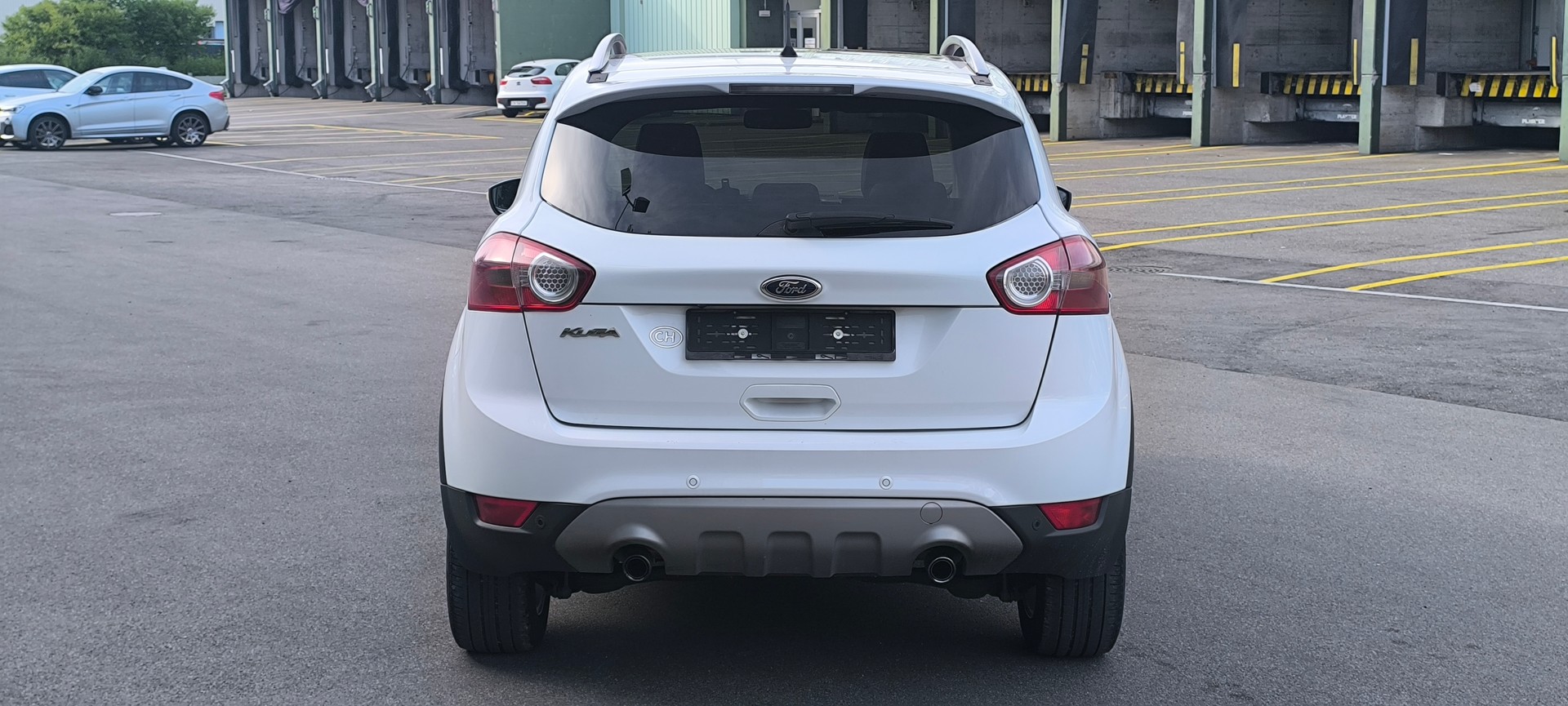 FORD Kuga 2.0 TDCi Titanium 4WD PowerShift-image-5