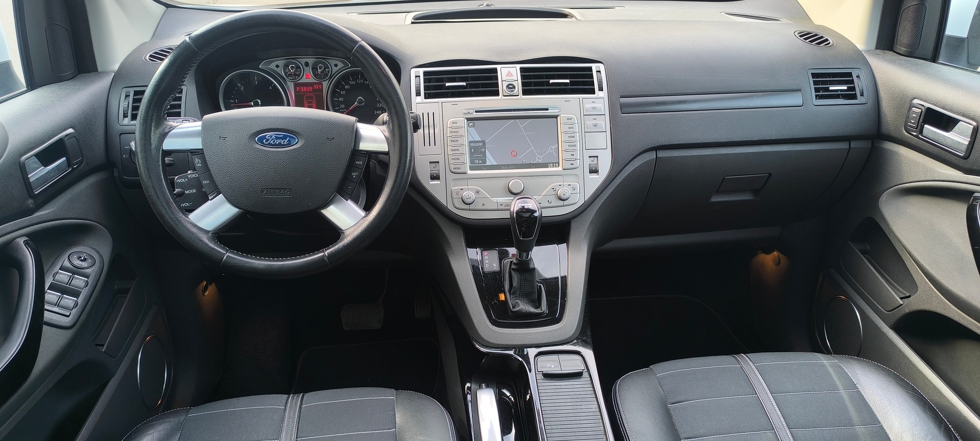 FORD Kuga 2.0 TDCi Titanium 4WD PowerShift-image-10