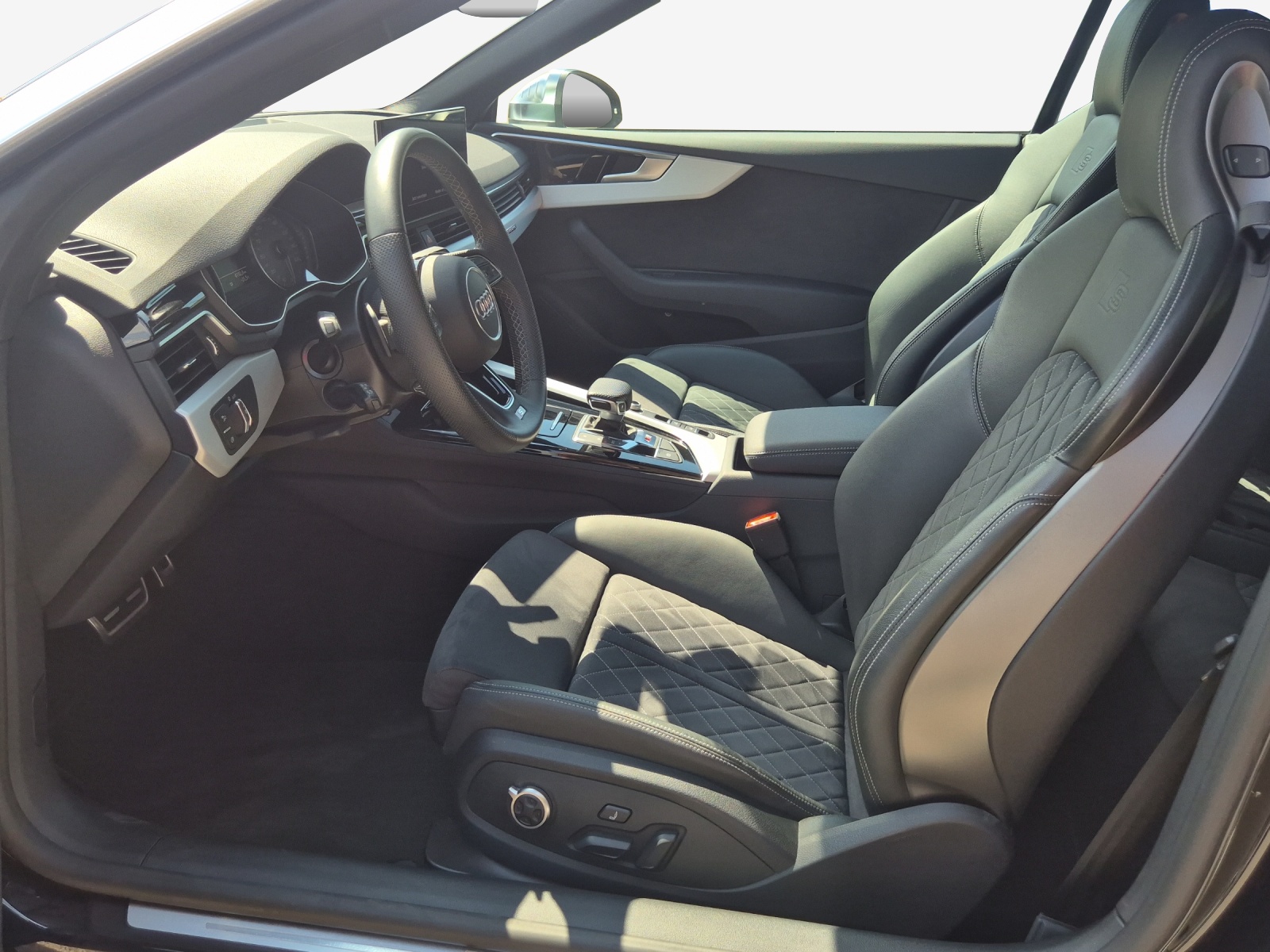 AUDI S5 Cabriolet 3.0 TFSI quattro tiptronic-image-7