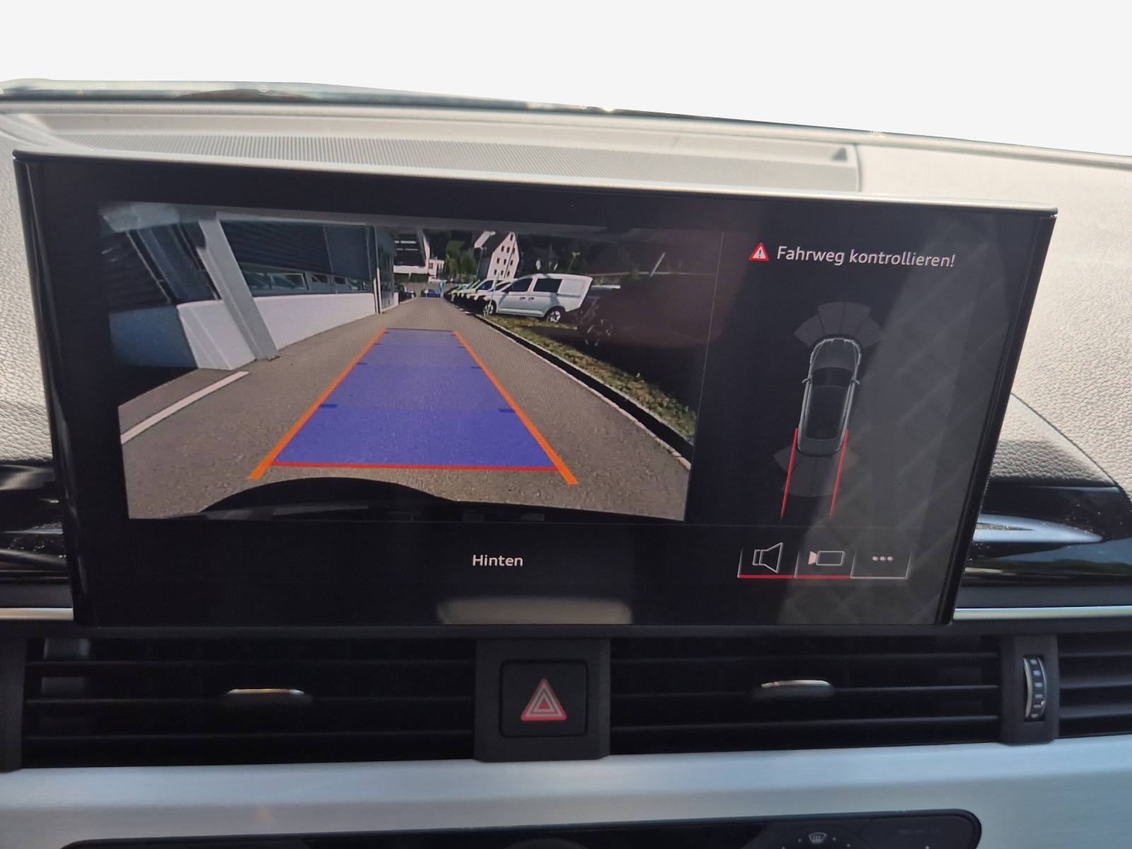 AUDI S5 Cabriolet 3.0 TFSI quattro tiptronic-image-15
