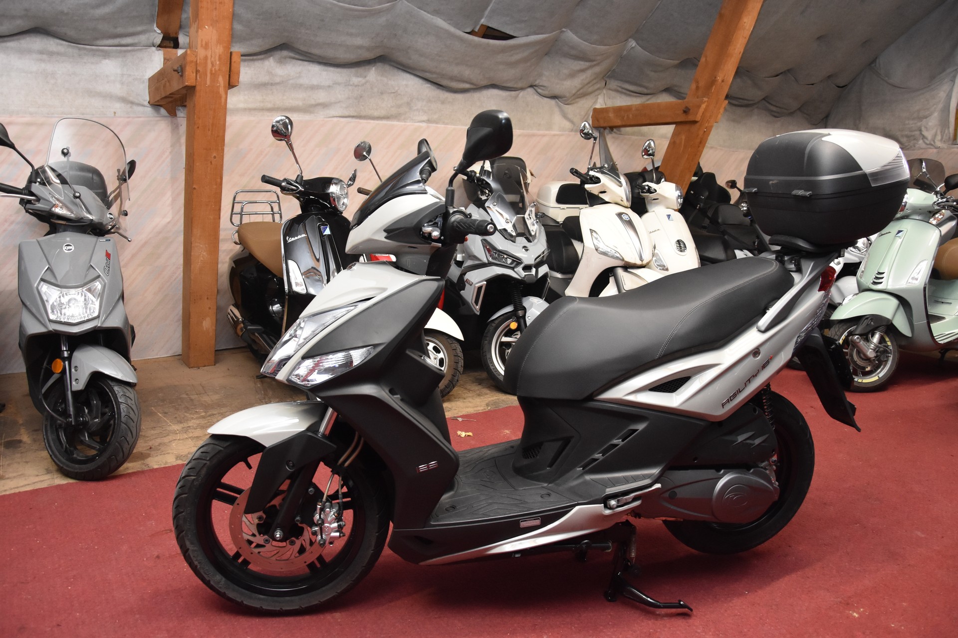 KYMCO Agility S 125i CBS Topcase-image-1