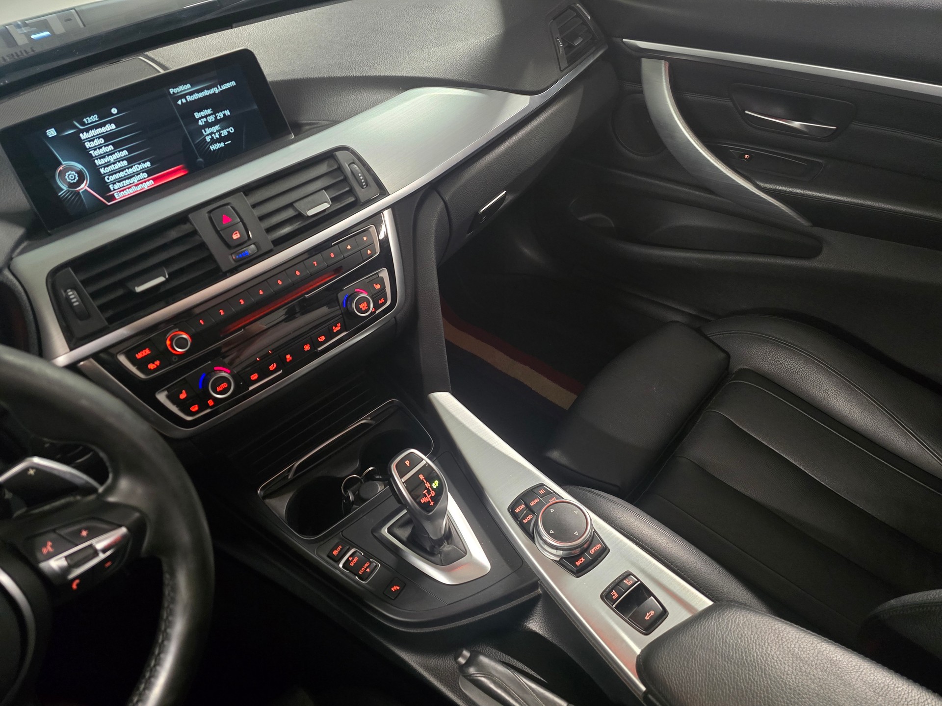 BMW 440i Cabriolet Luxury Line Steptronic-image-10