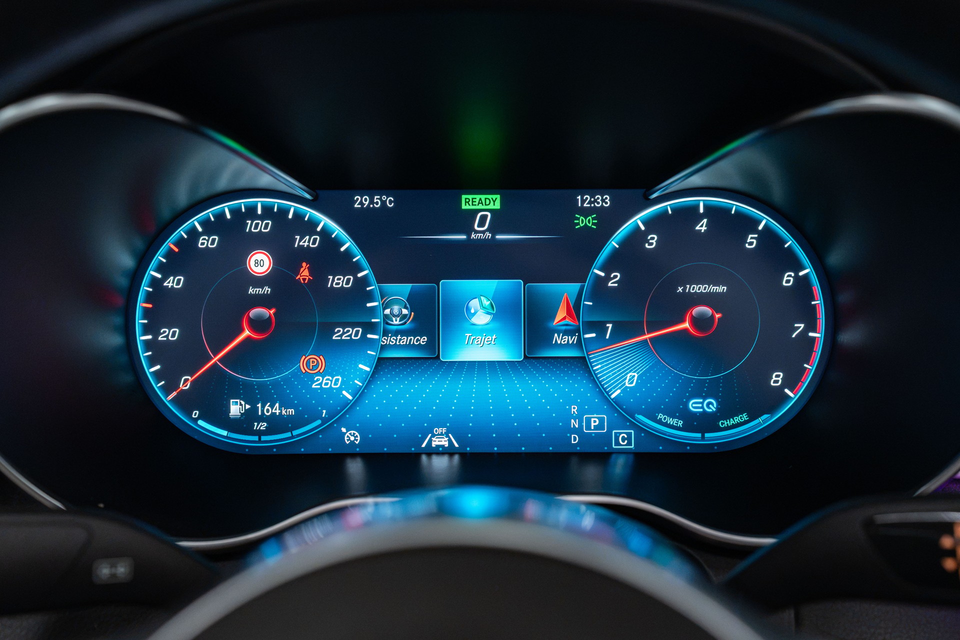 MERCEDES-BENZ C 200 AMG Line Cabriolet 4Matic 9G-Tronic-image-15