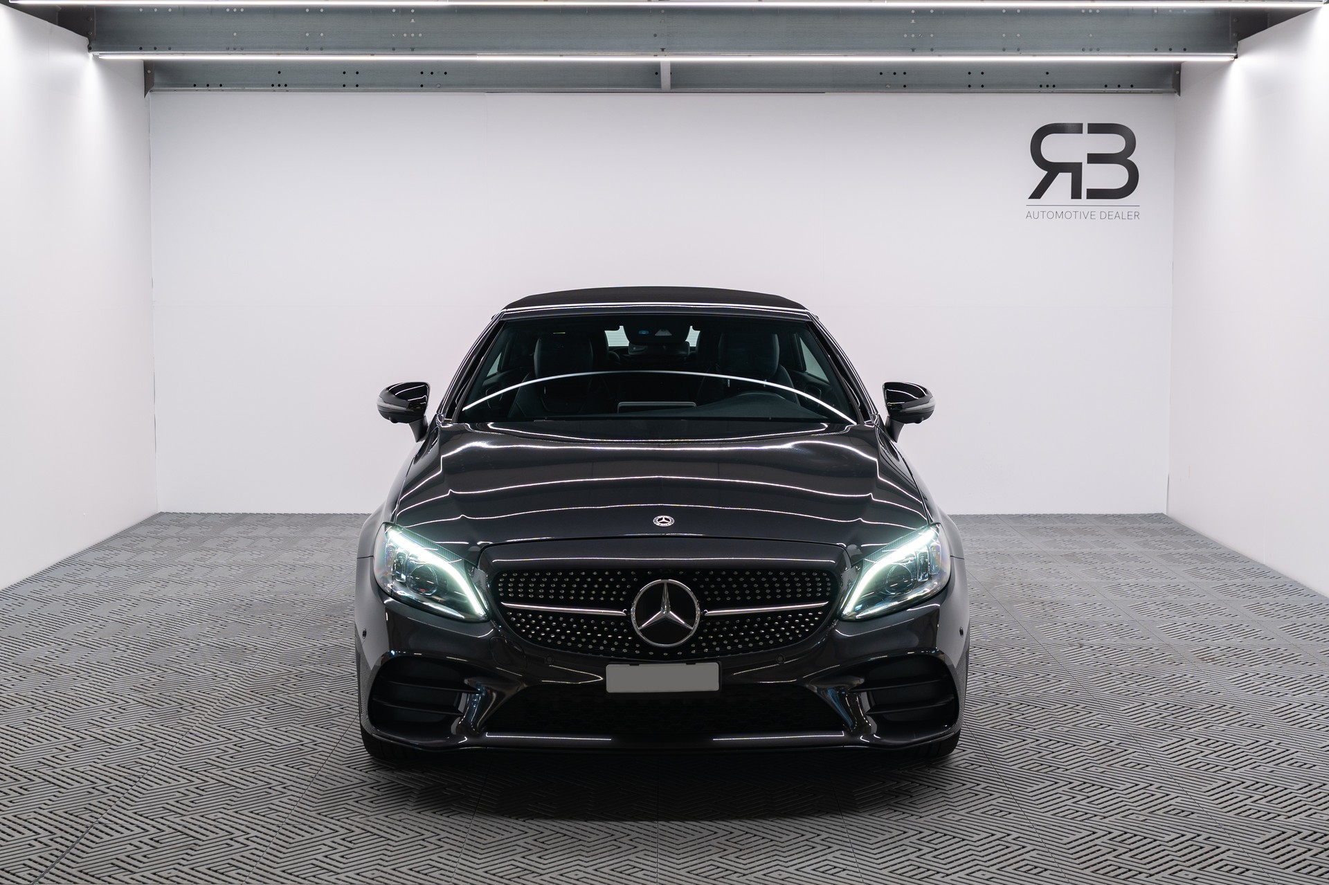 MERCEDES-BENZ C 200 AMG Line Cabriolet 4Matic 9G-Tronic-image-1