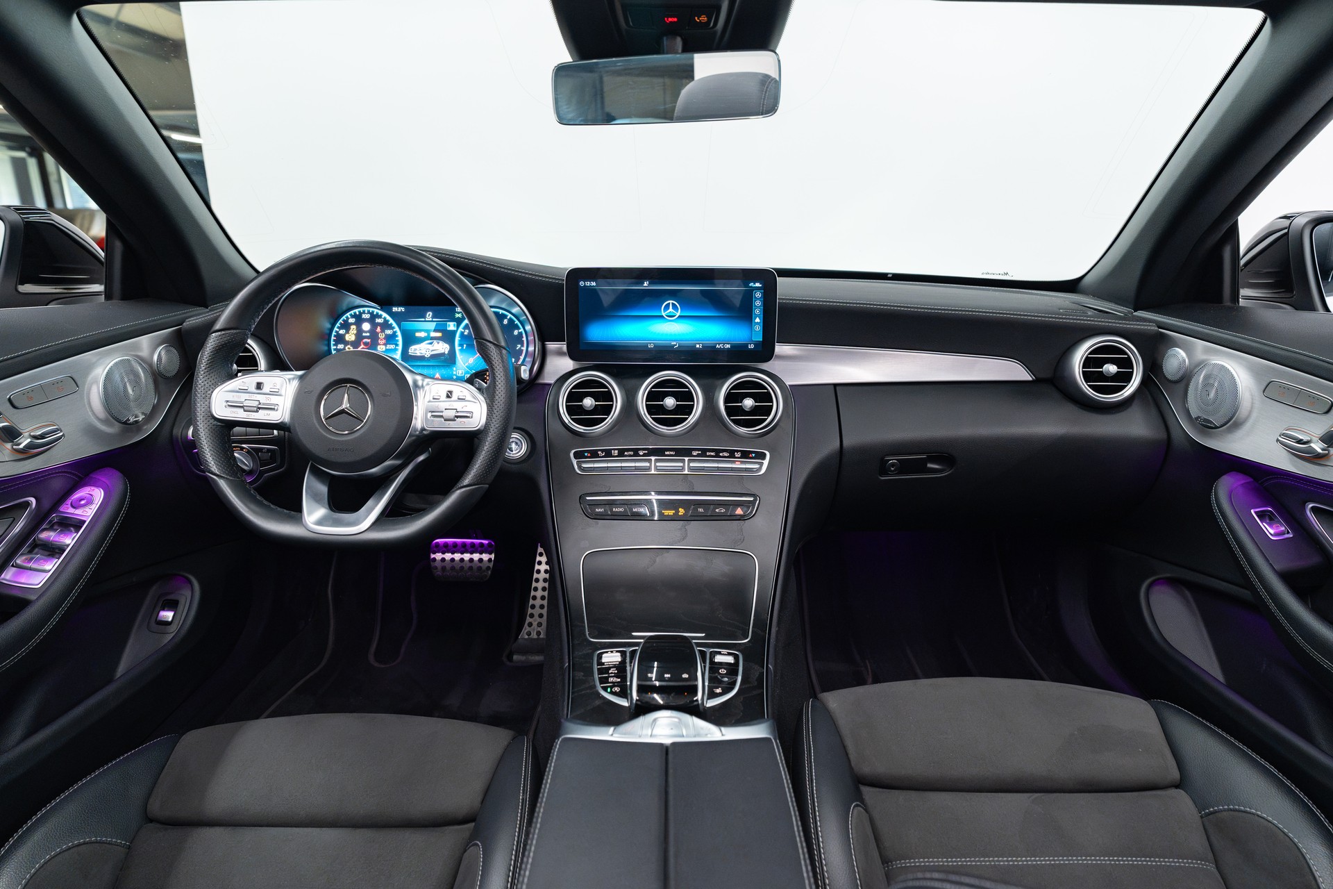 MERCEDES-BENZ C 200 AMG Line Cabriolet 4Matic 9G-Tronic-image-11