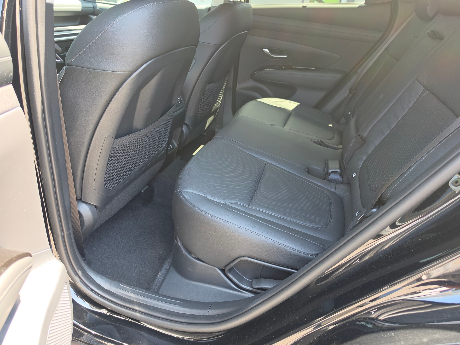 HYUNDAI Tucson 1.6HEV Vertex SwEd-image-13
