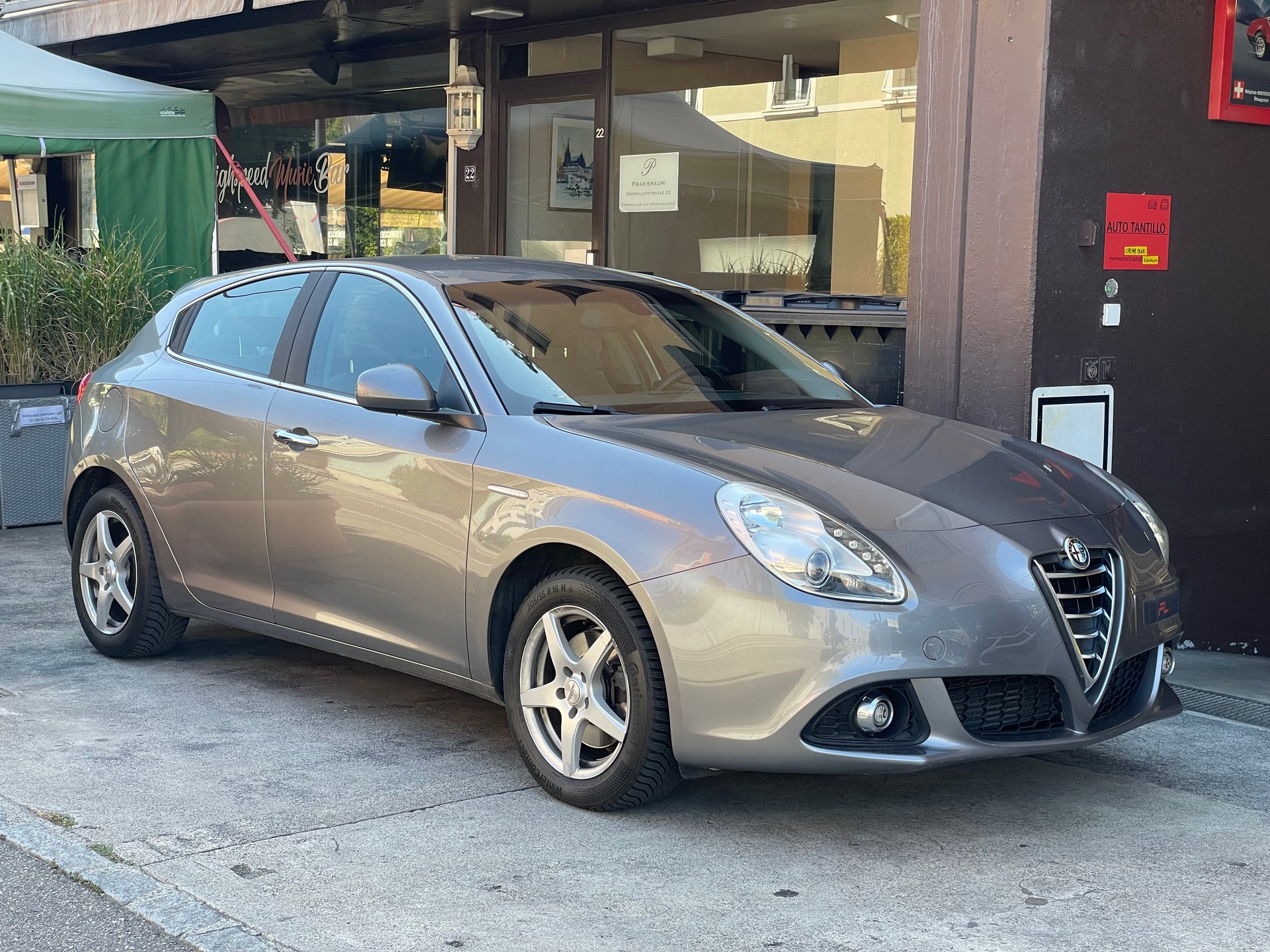 ALFA ROMEO Giulietta 1.4 MultiAir Distinctive, frisch ab MFK-image-1