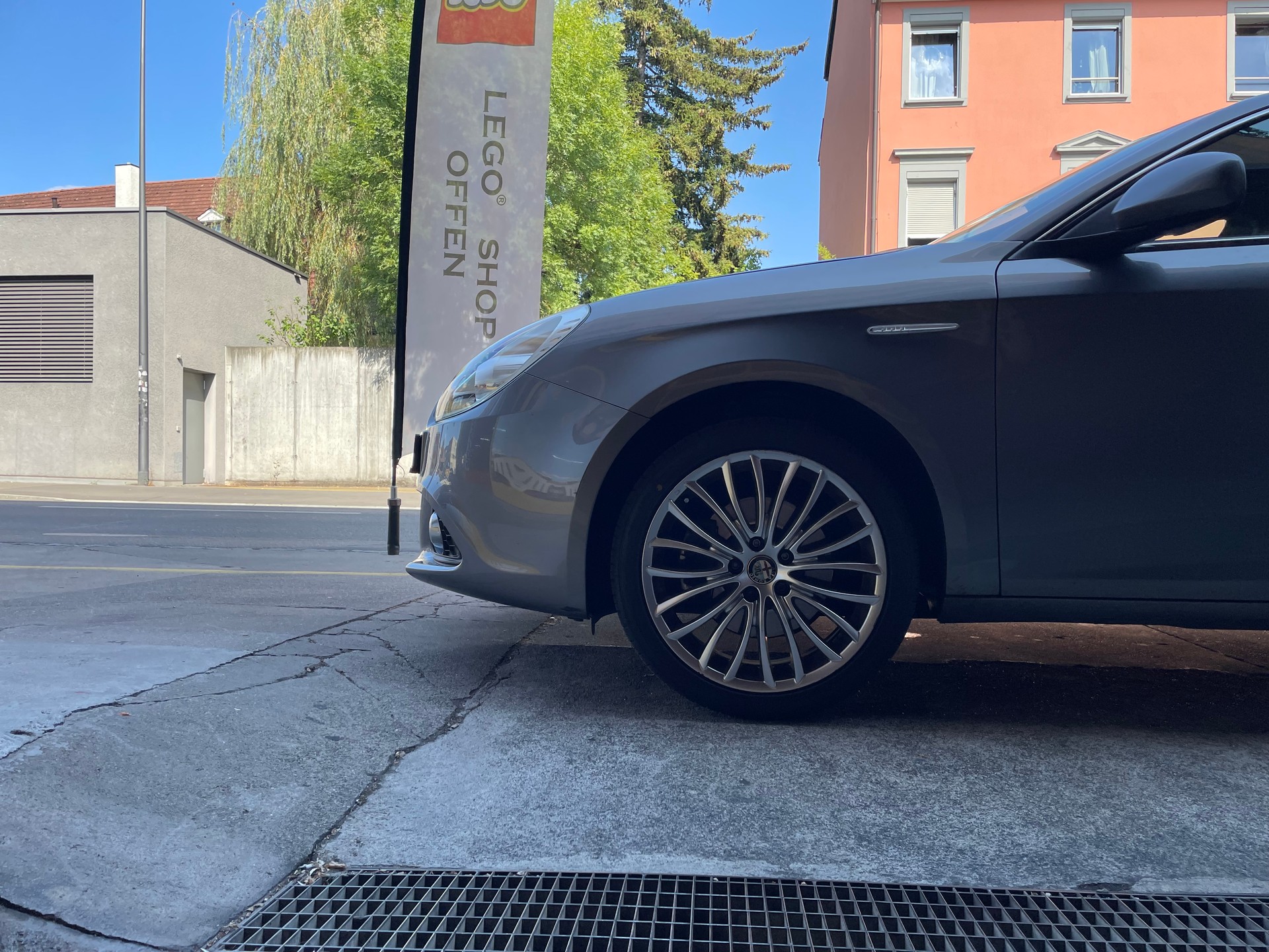ALFA ROMEO Giulietta 1.4 MultiAir Distinctive, frisch ab MFK-image-3