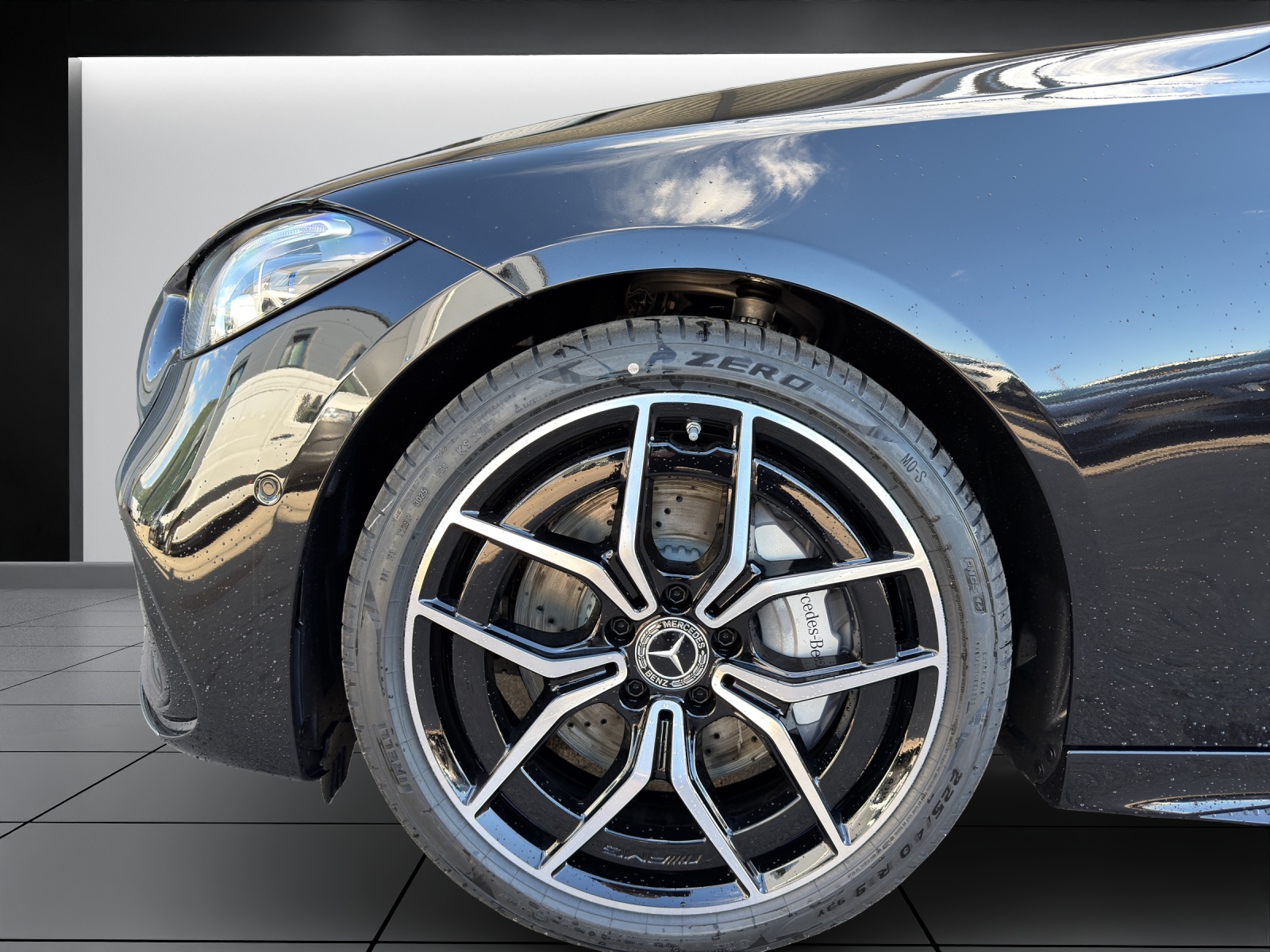 MERCEDES-BENZ C 220 d T 4 Matic Swiss Star-image-6