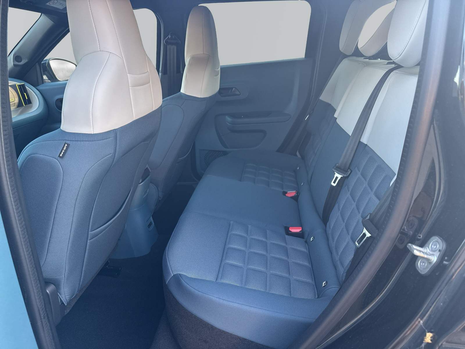 FIAT Grande Panda 1.2 Hybrid La Prima-image-8
