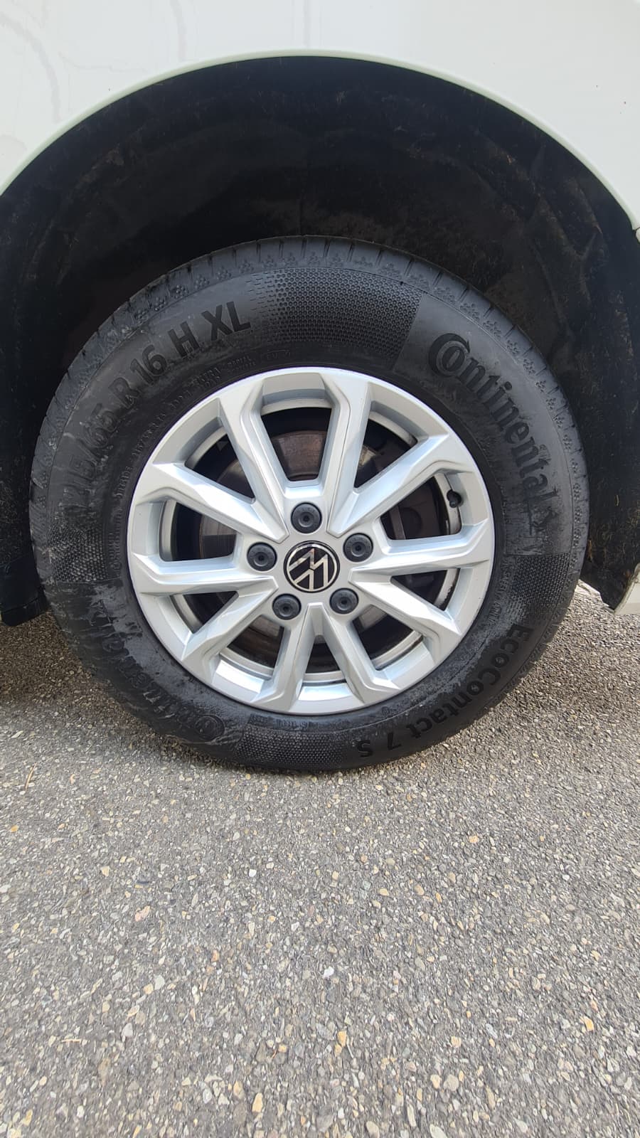 VW Multivan 2.0 TDI Liberty DSG Lang ** 7-Plätzer ** Gr-Navi ** RF-Kamera ** Anh-Kupplung ** Neues Modell 2023 **-image-21