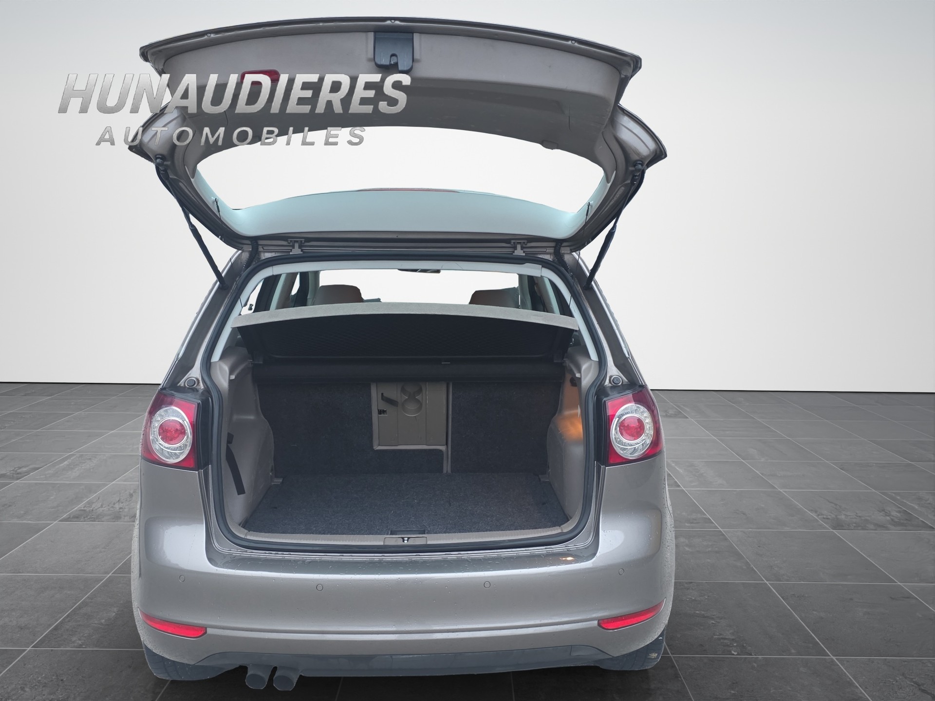VW Golf Plus 1.4 TSI Comfortline-image-11