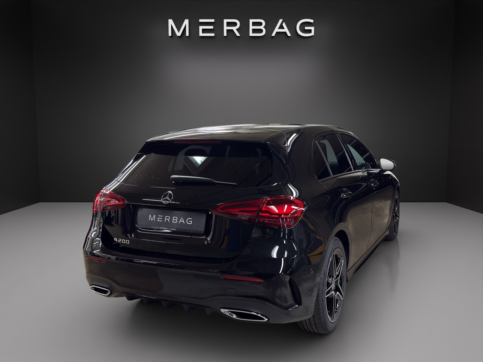 MERCEDES-BENZ A 200 Night Star 7G-DCT-image-4