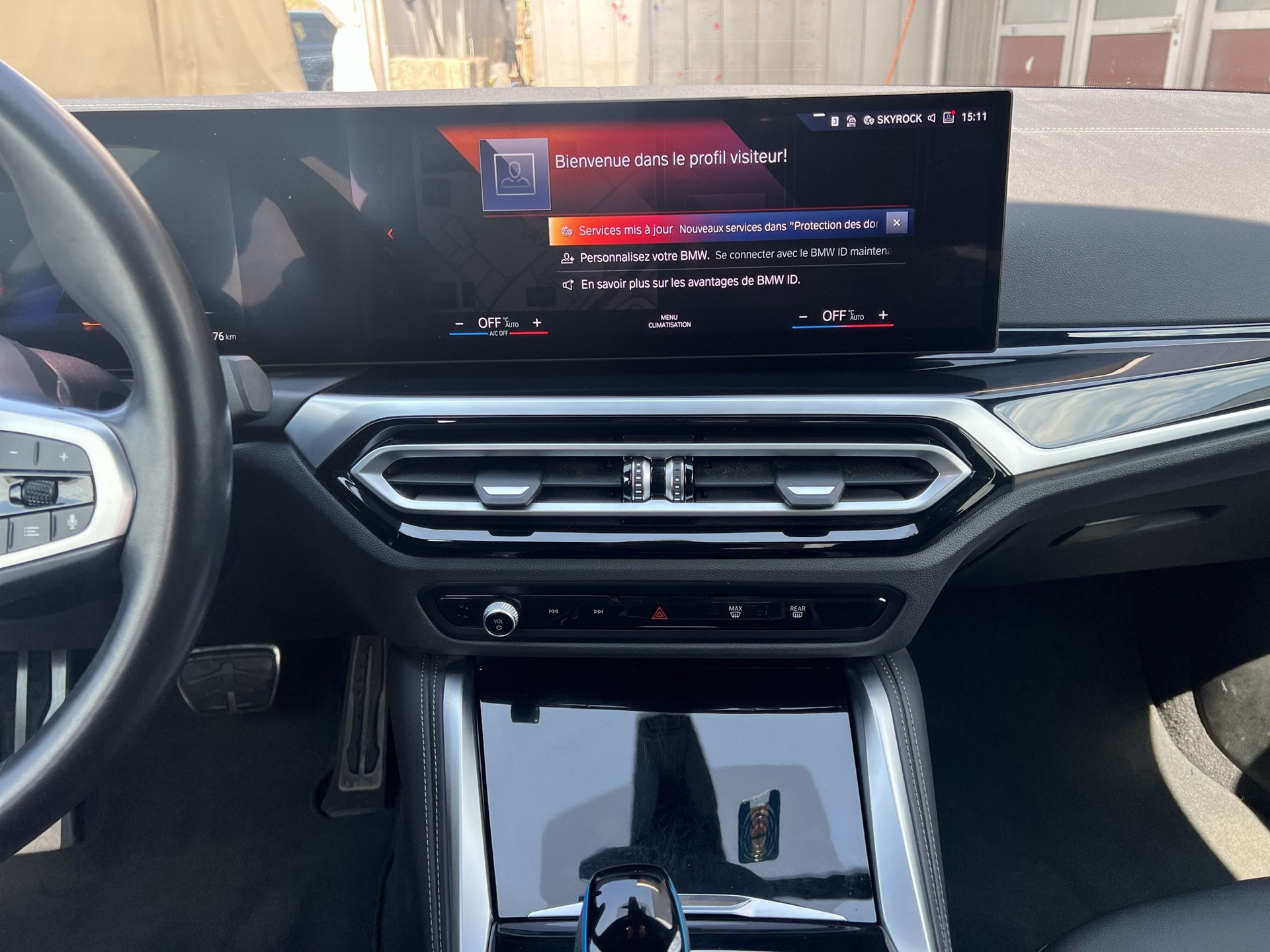 BMW i4 eDrive 40 M Sport Pro-image-10